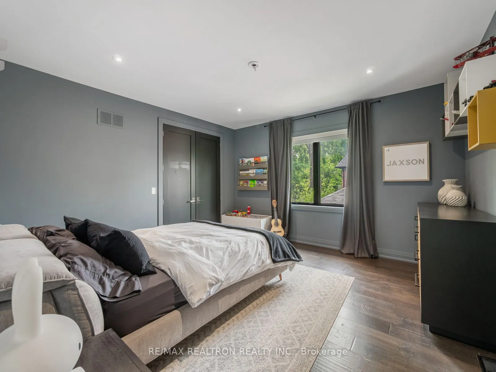 41 Invermay Avenue