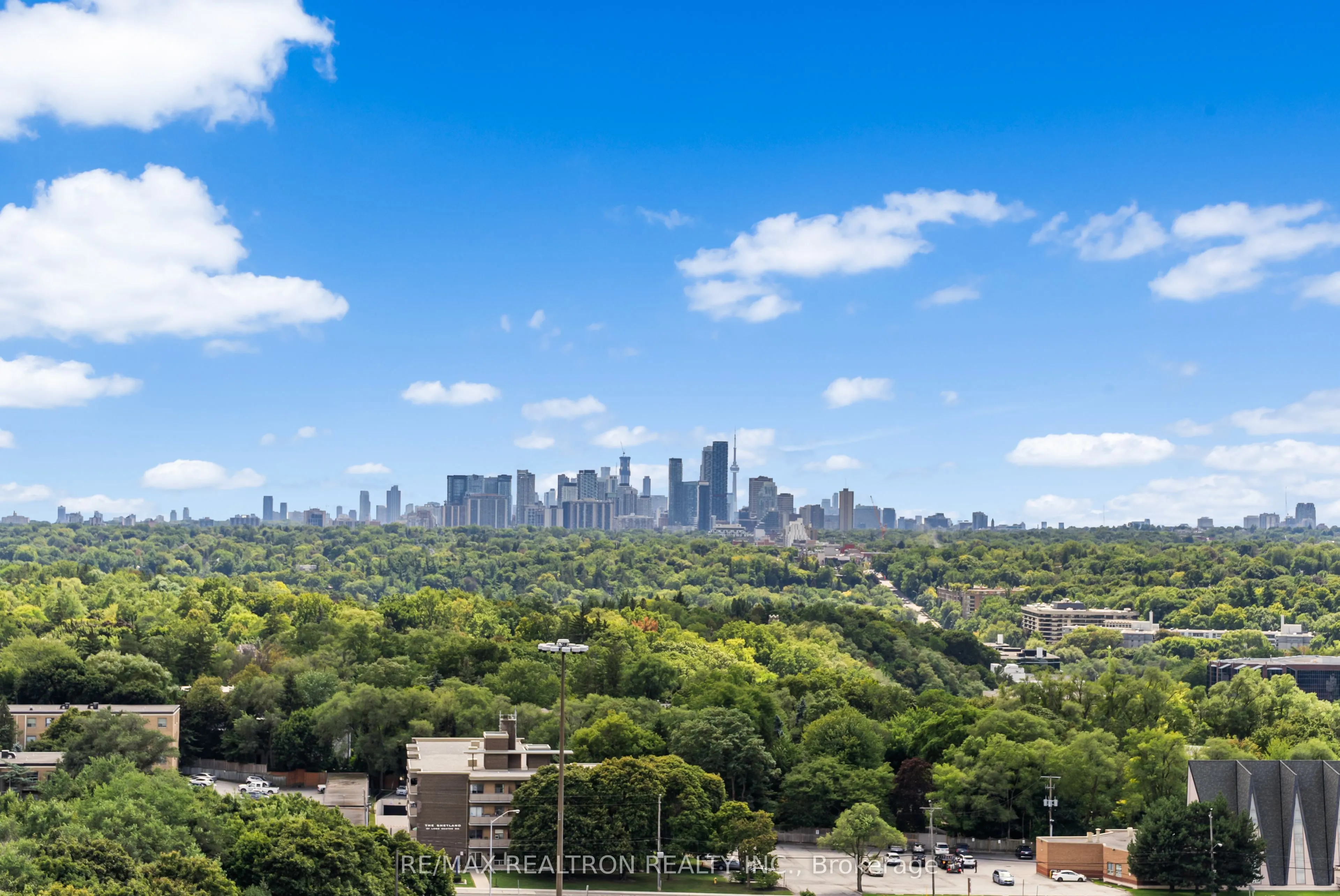 78 Harrison Garden Boulevard, #1607