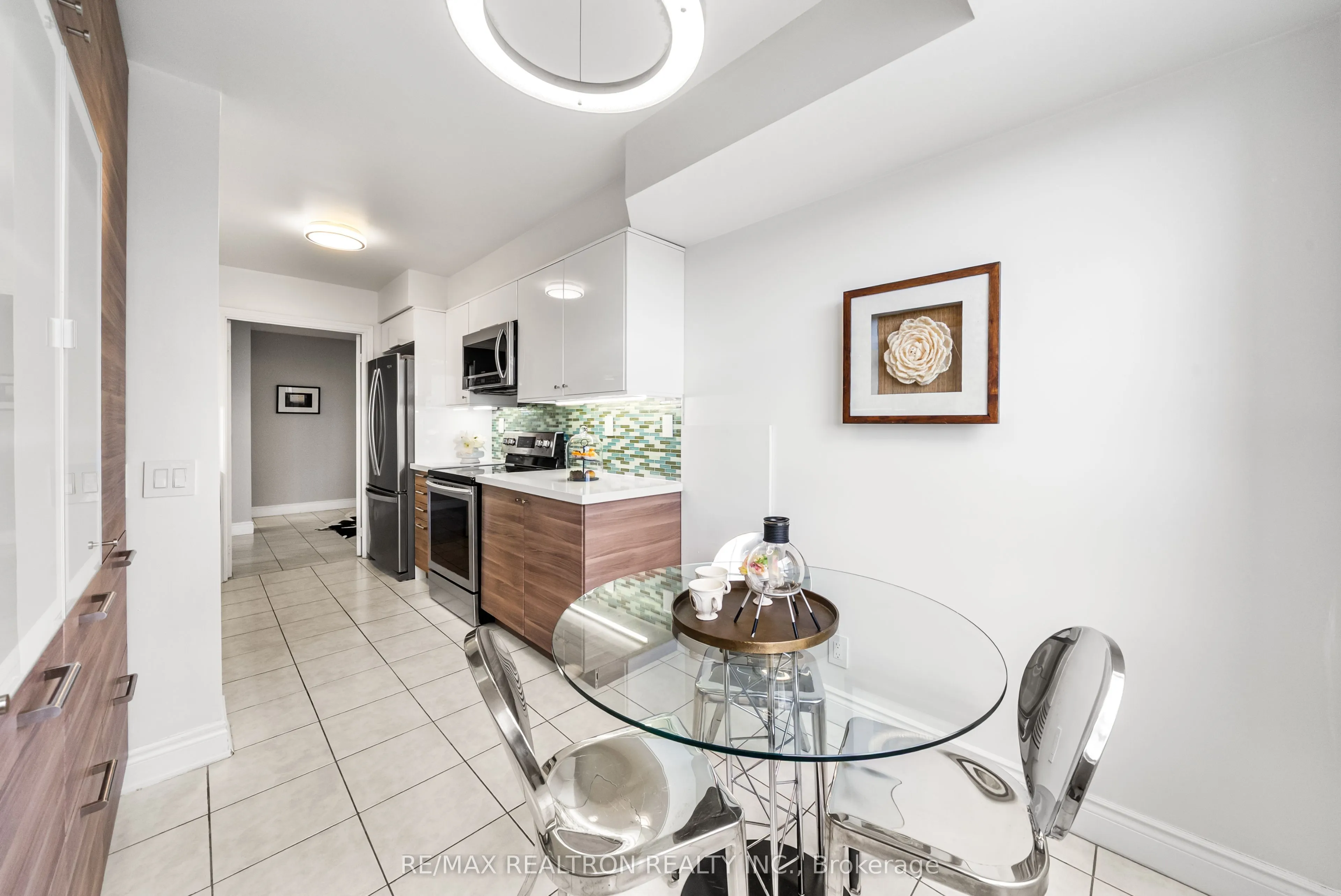 78 Harrison Garden Boulevard, #1607