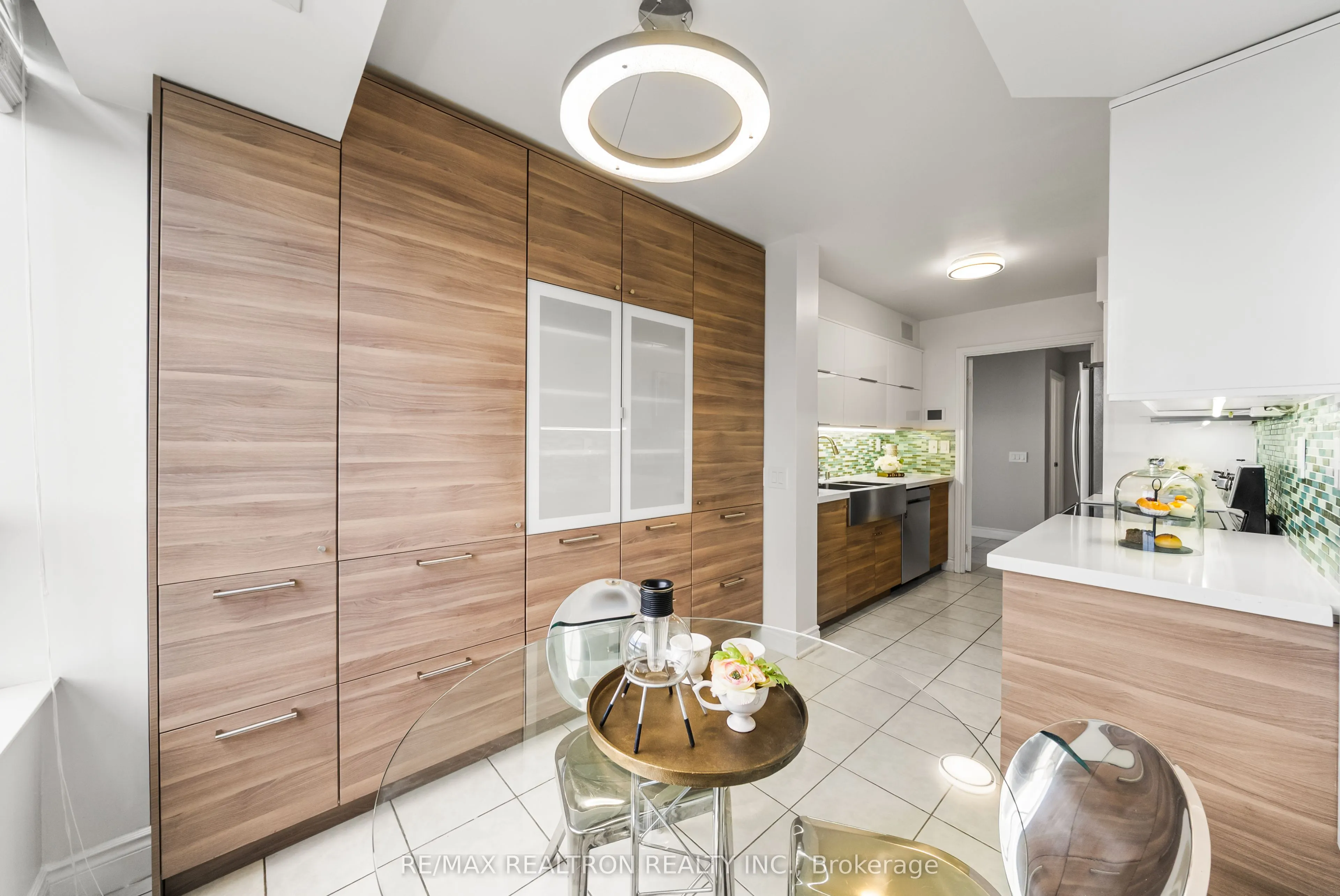 78 Harrison Garden Boulevard, #1607