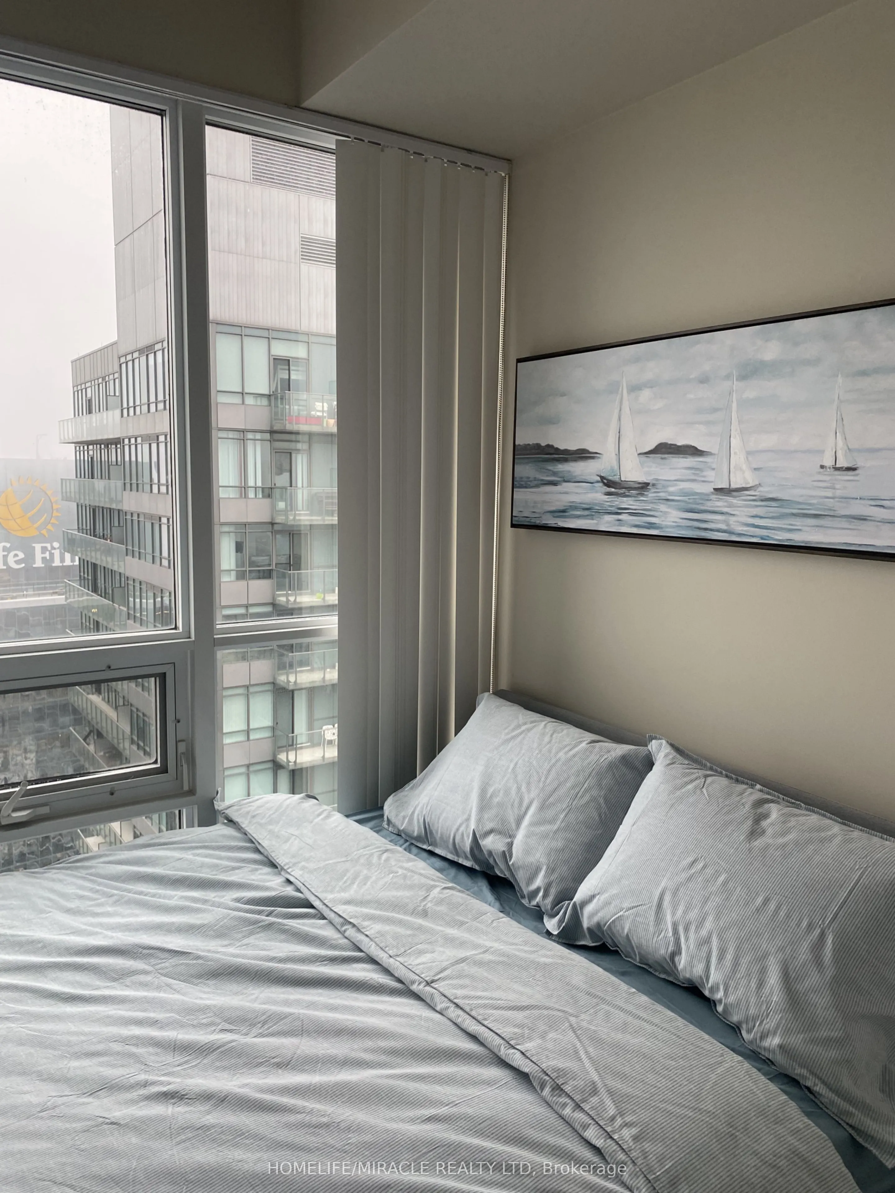 65 Bremner Boulevard, #4901