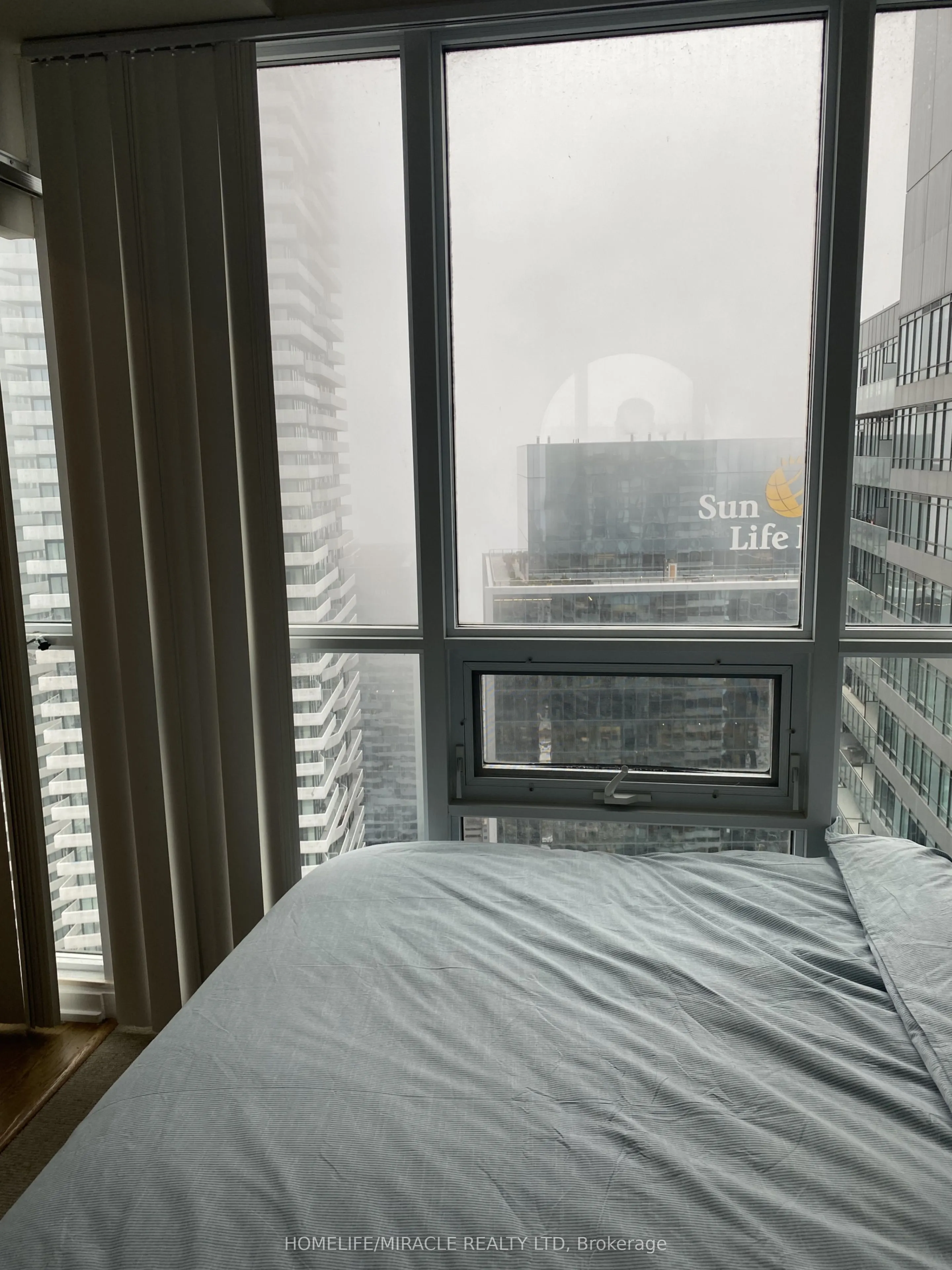 65 Bremner Boulevard, #4901