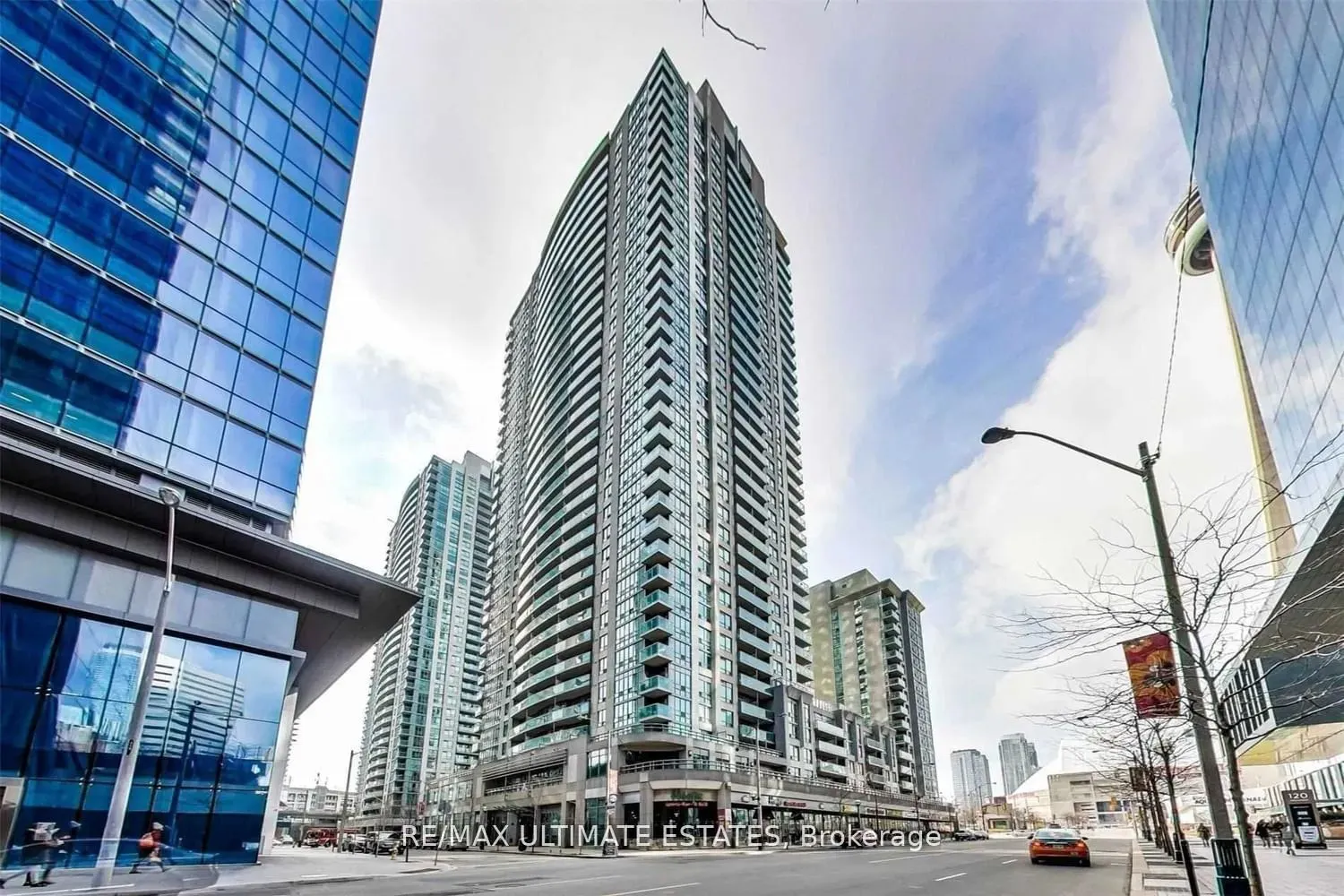 30 Grand Trunk Crescent, #3107