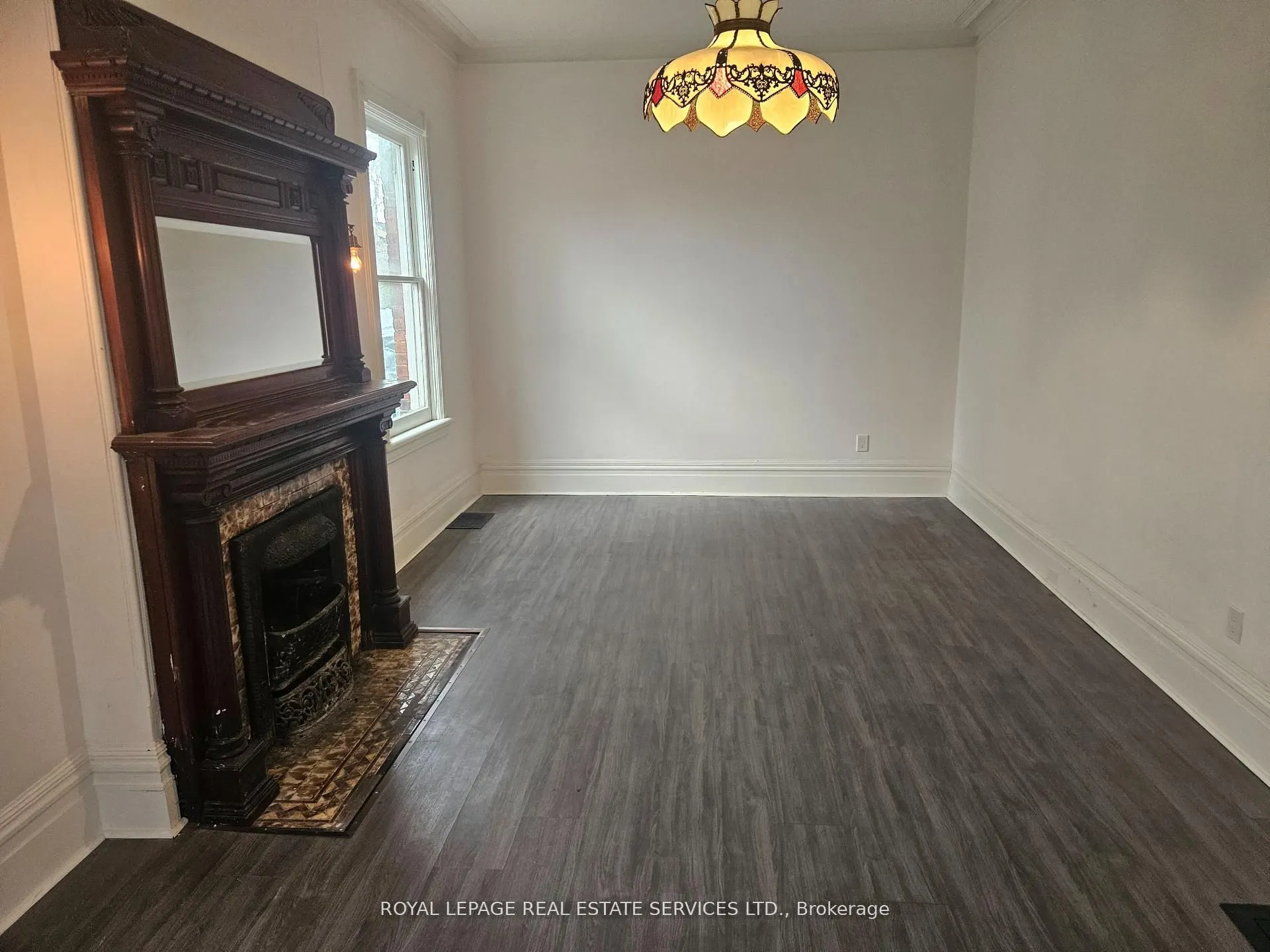 241 Blythwood Road, #Main & 2nd Flr
