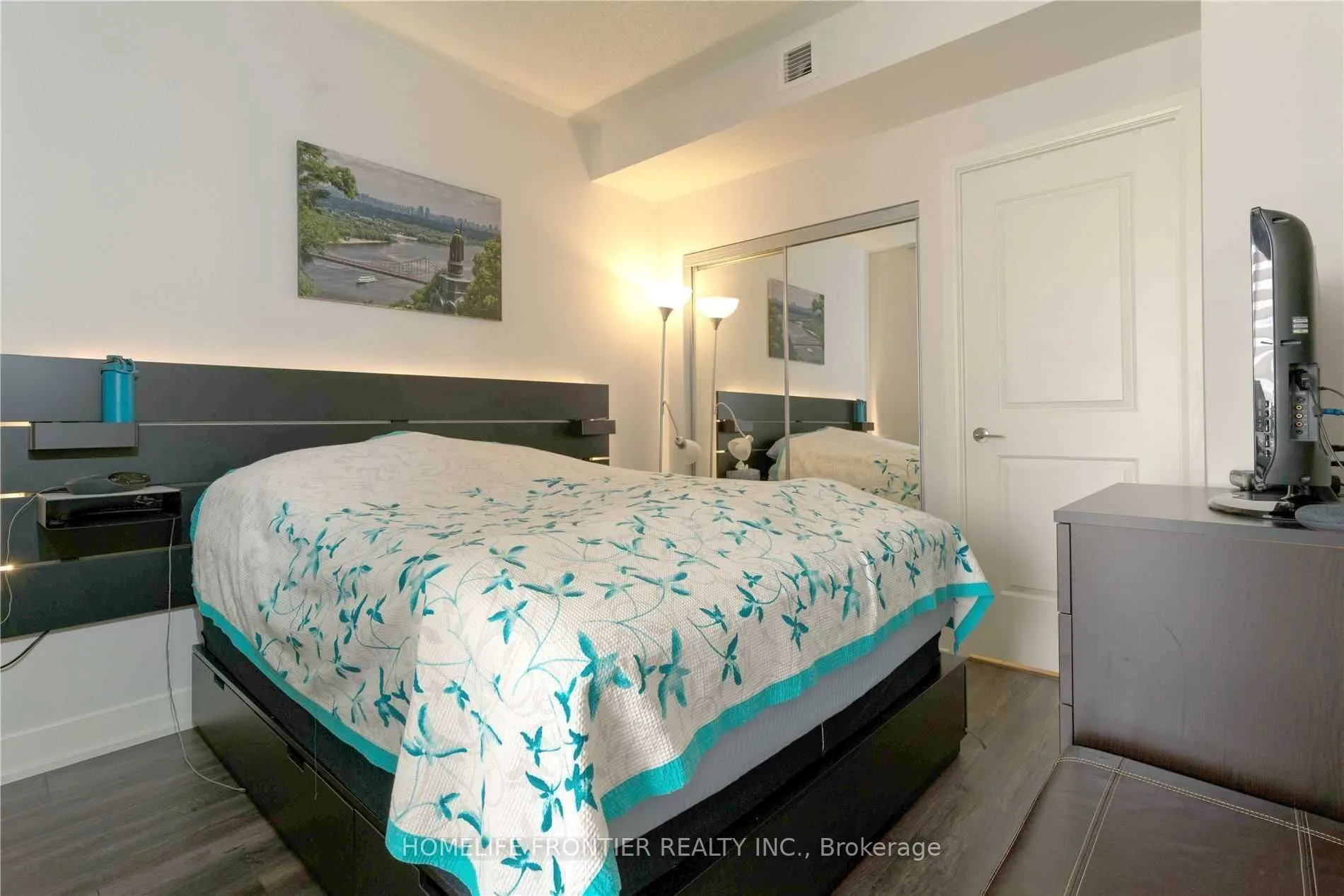 23 Sheppard Avenue E, #2702