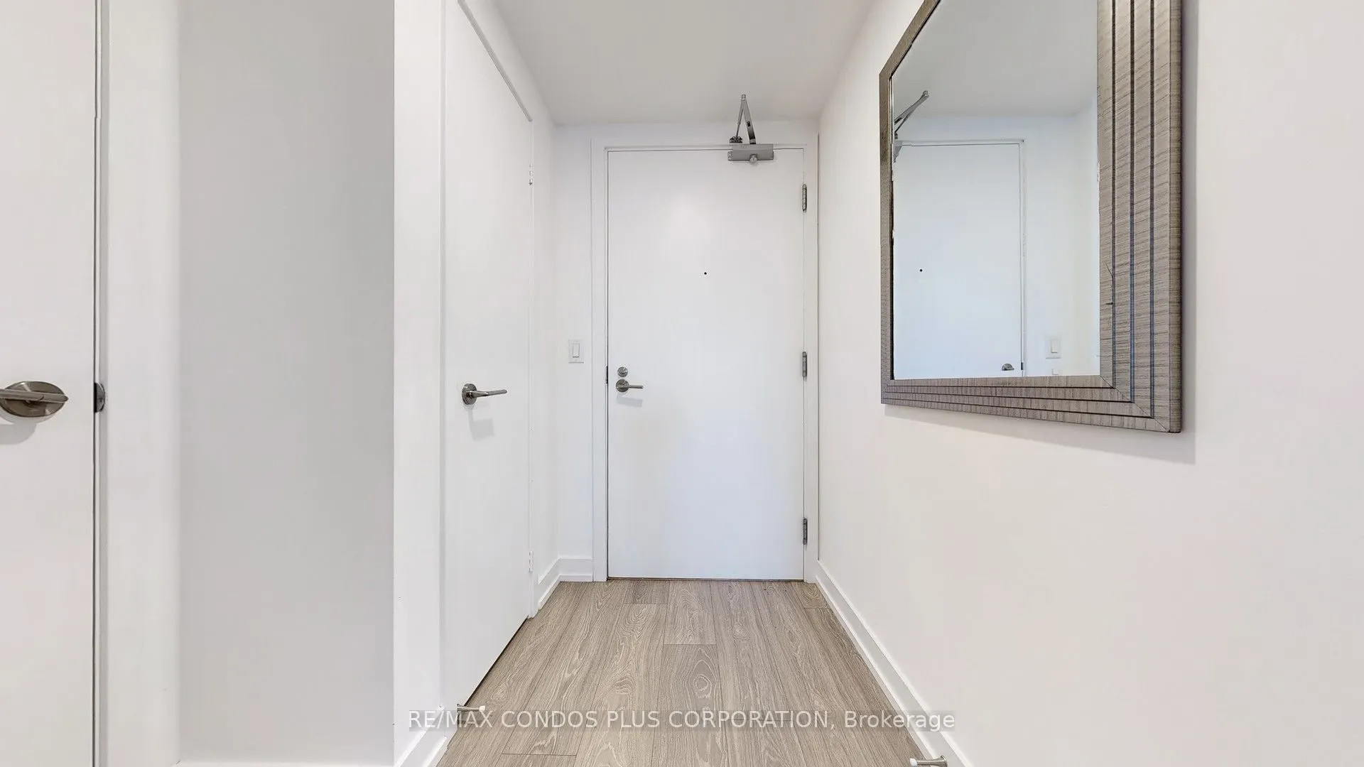 19 Western Battery Road, #909