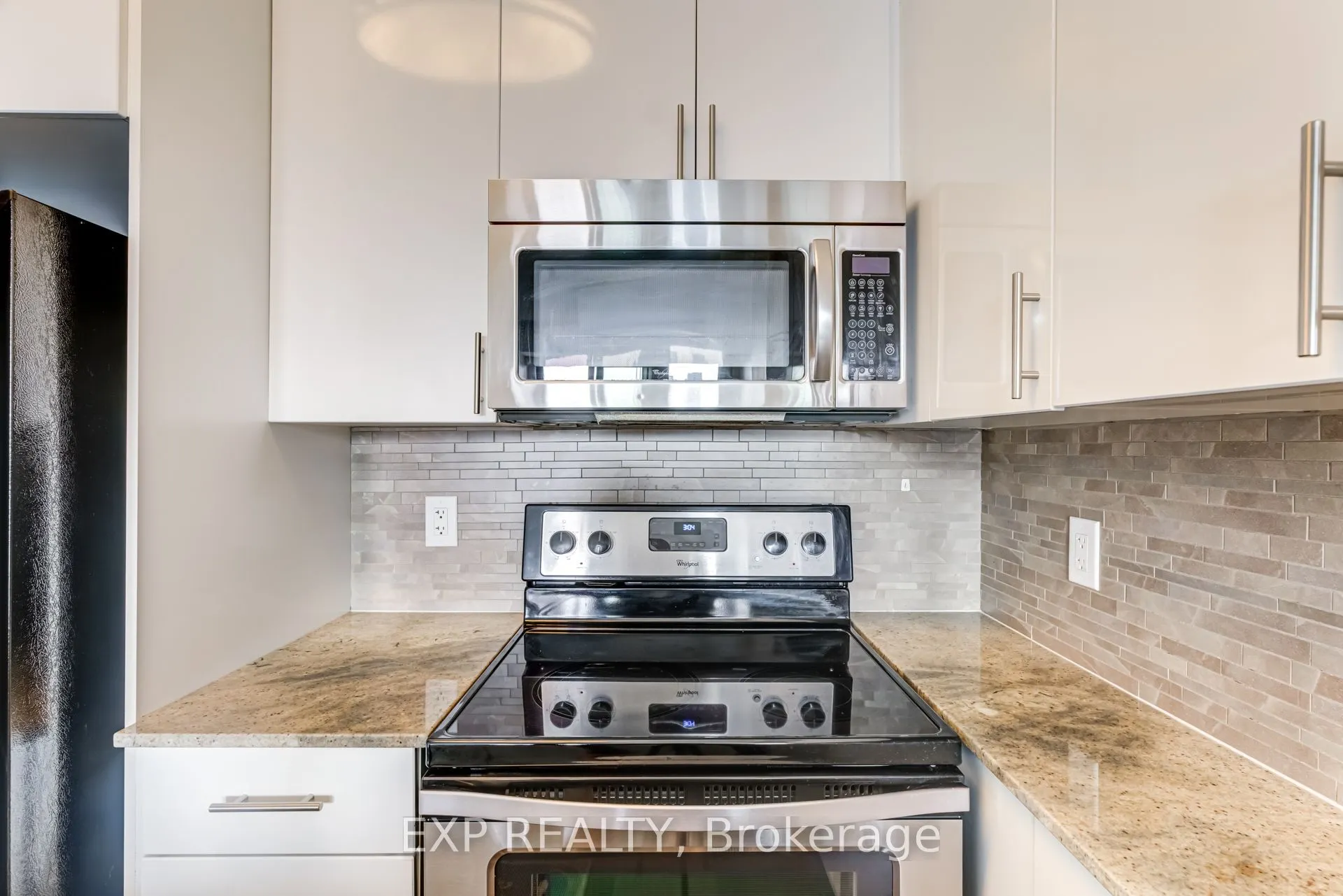 225 Sackville Street, #1806