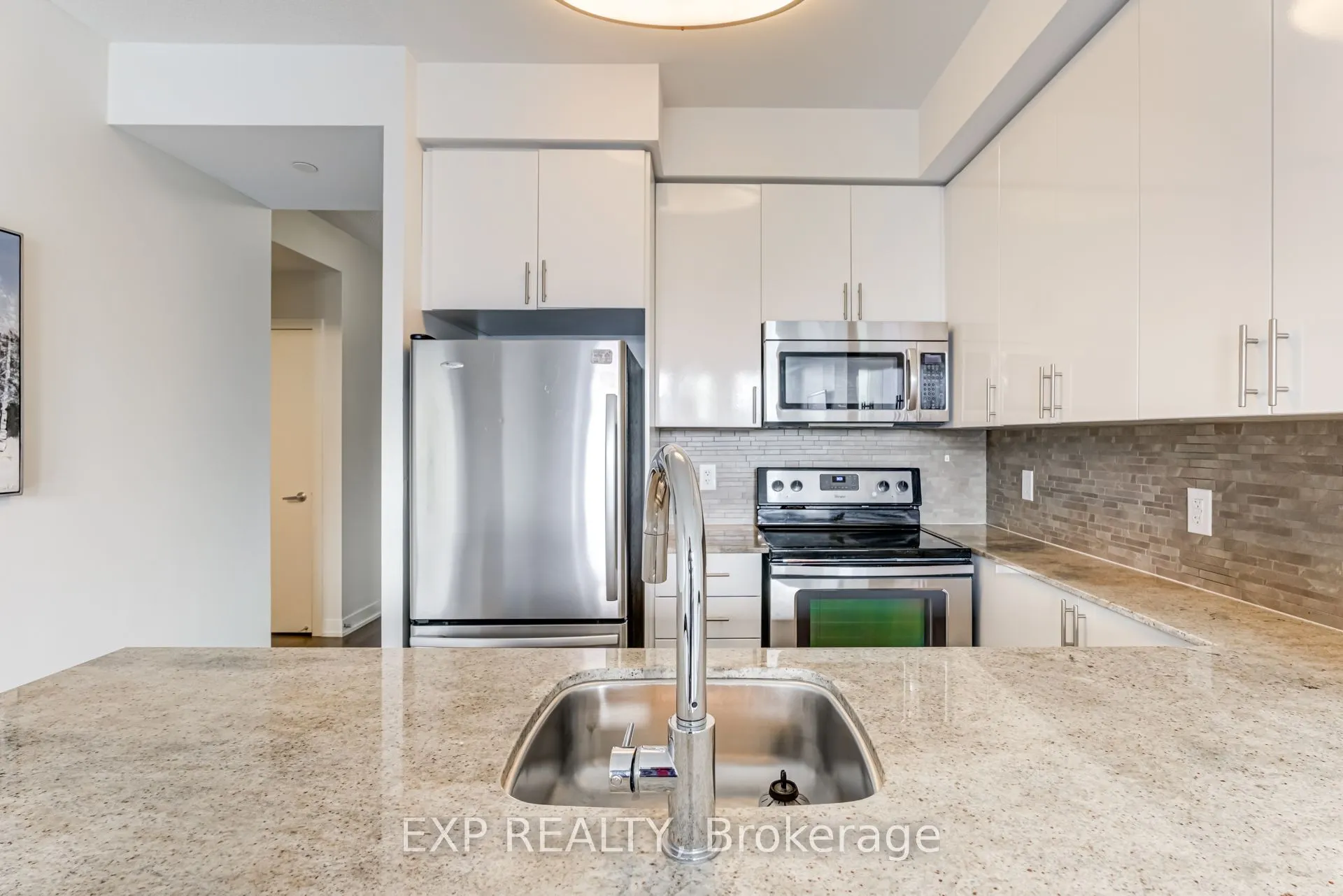 225 Sackville Street, #1806
