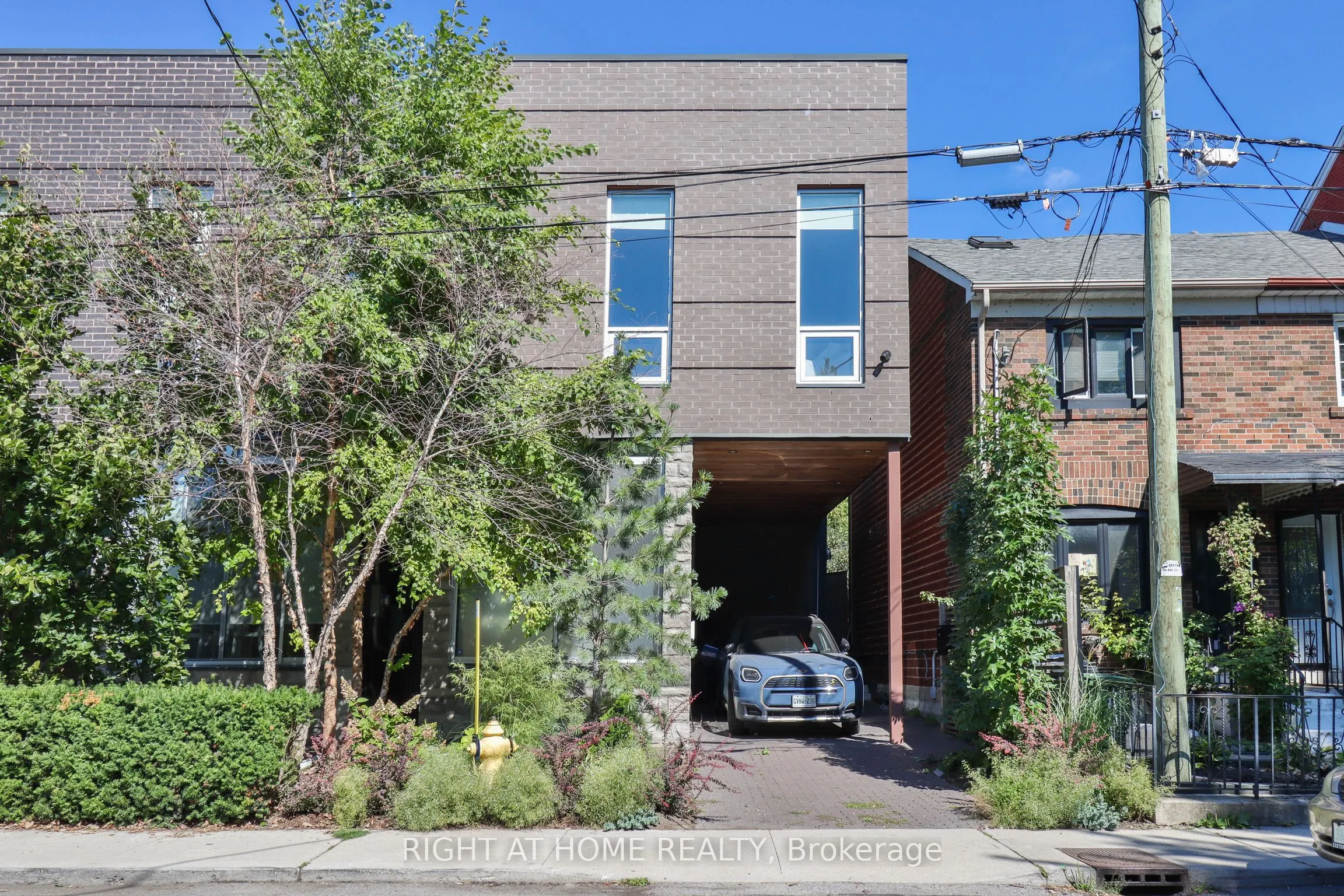 18 Mitchell Avenue