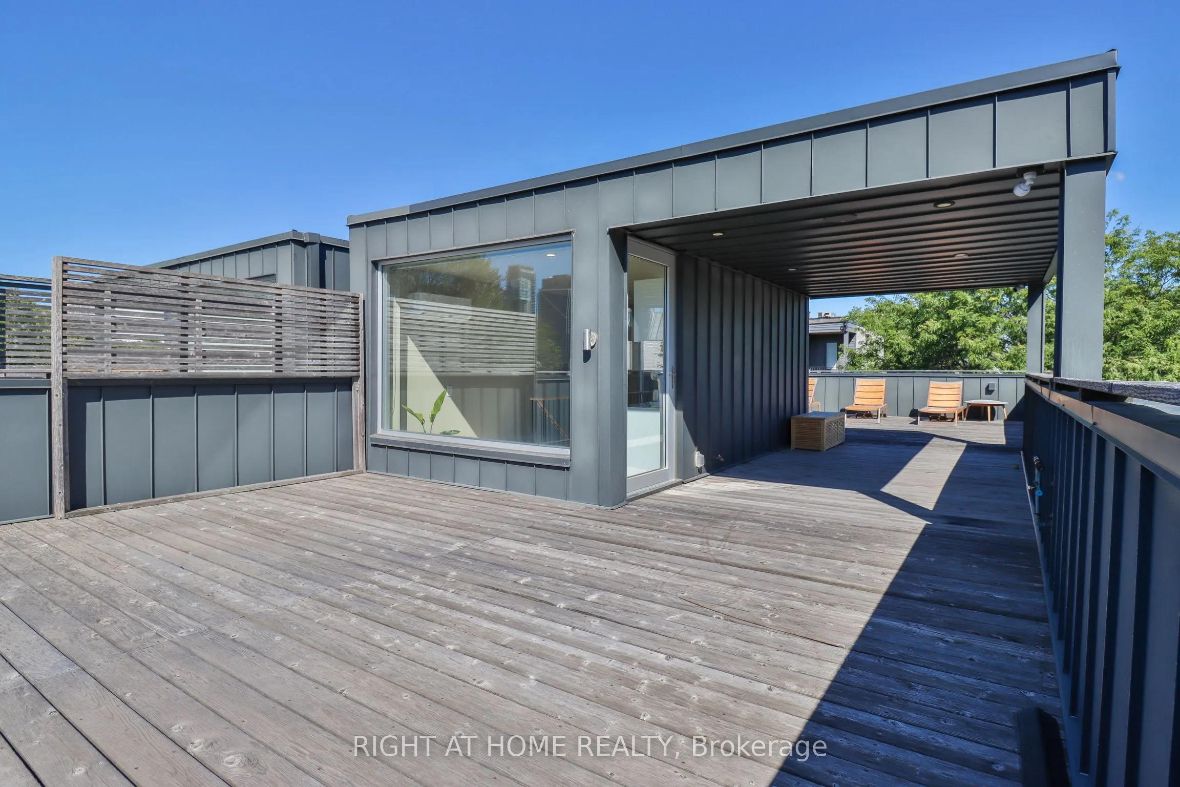 18 Mitchell Avenue
