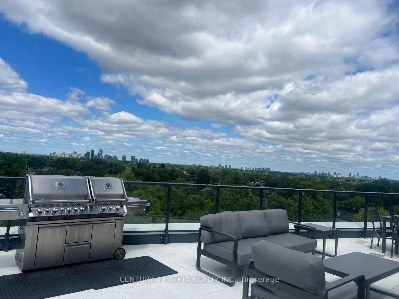 250 Lawrence Avenue N, #709