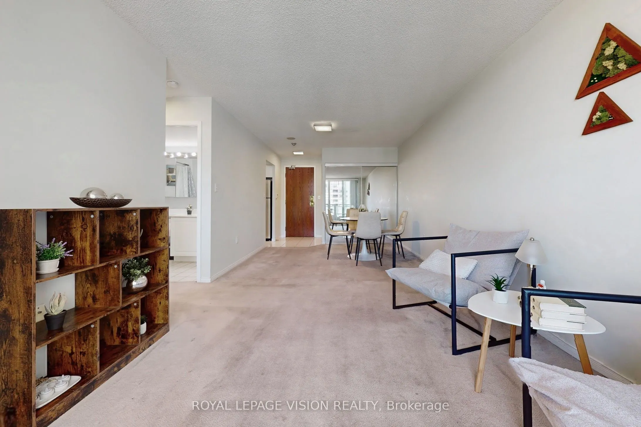 3 Pemberton Avenue, #1905