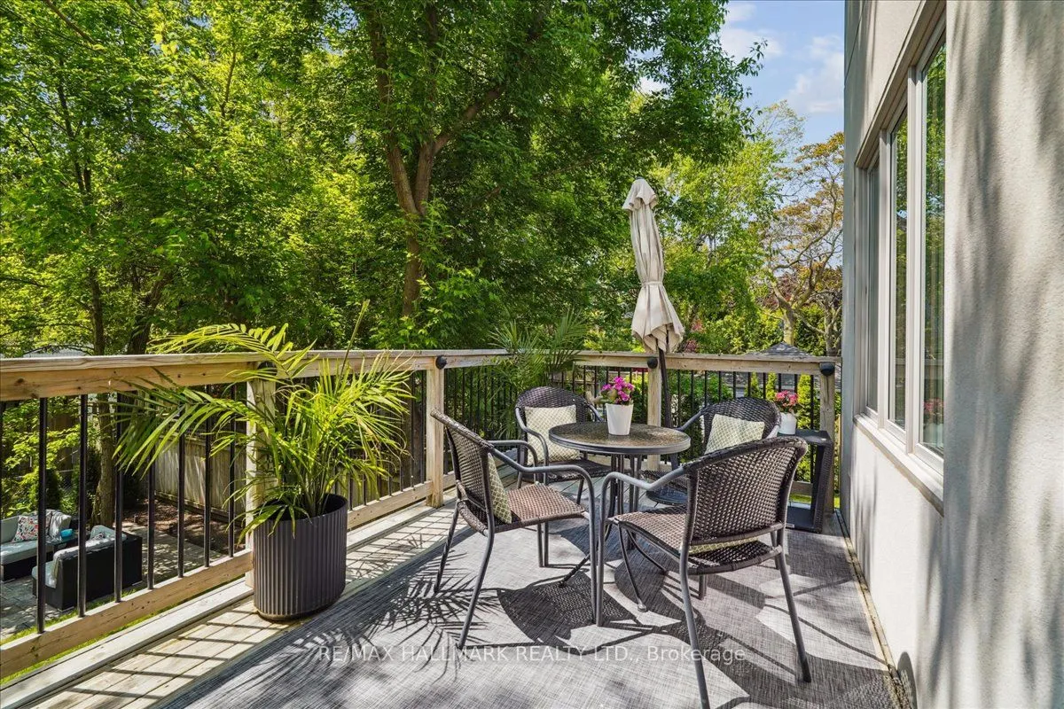 135 Glenvale Boulevard