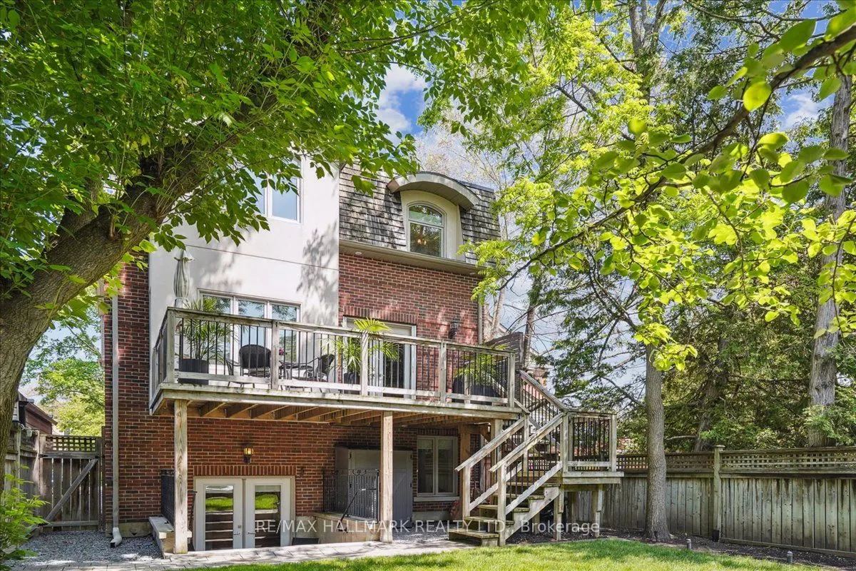 135 Glenvale Boulevard