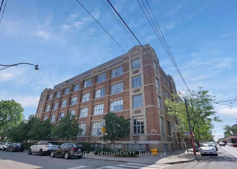 955 Queen Street W, #527