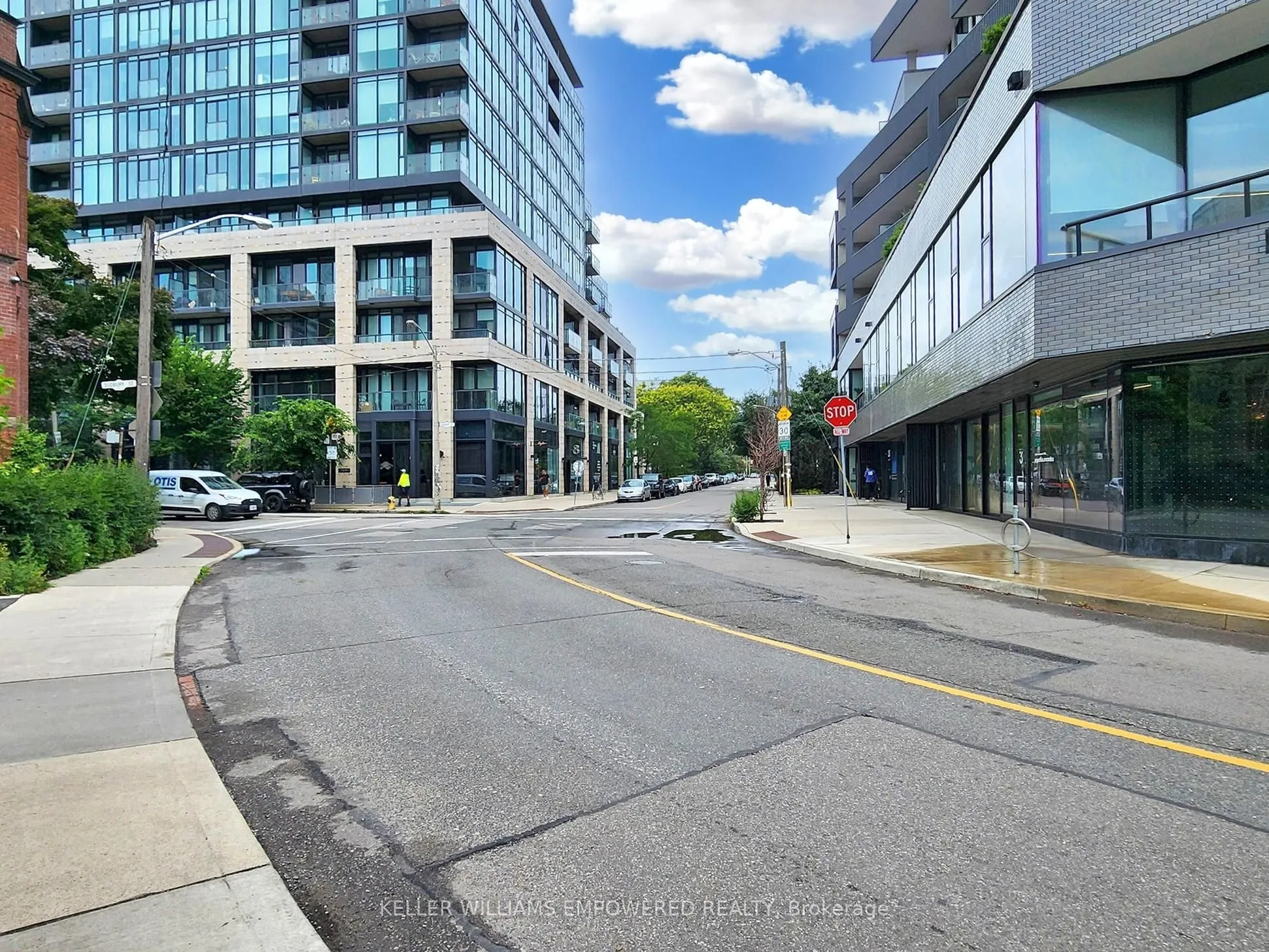 7 Sudbury Street N, #701