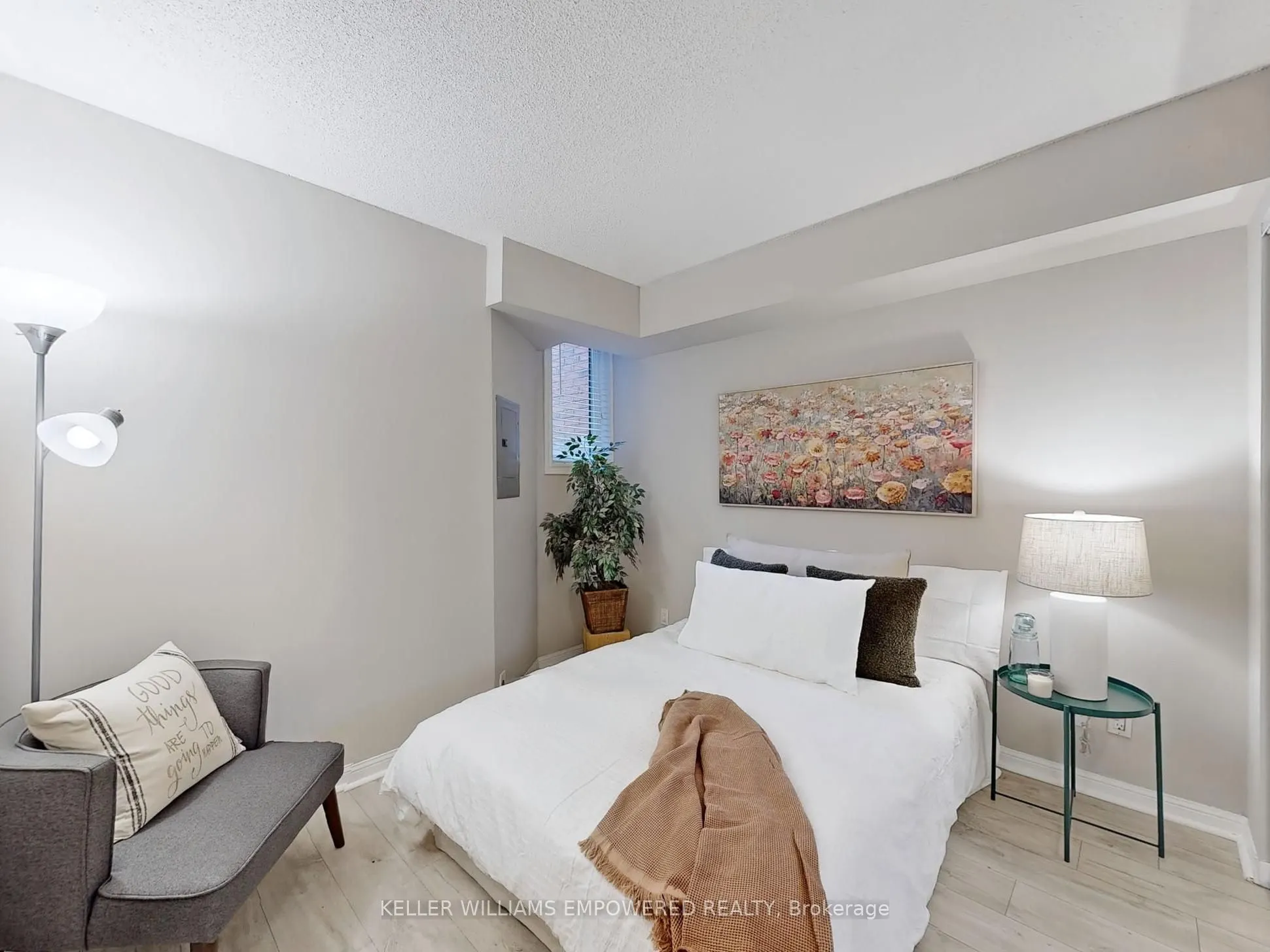 7 Sudbury Street N, #701