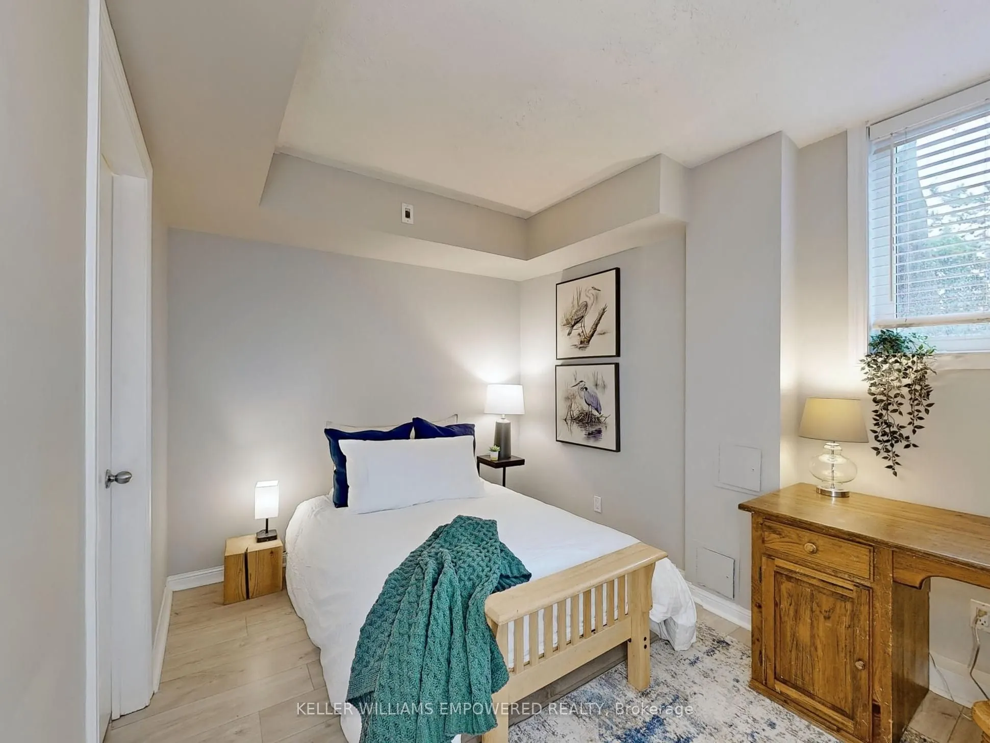 7 Sudbury Street N, #701