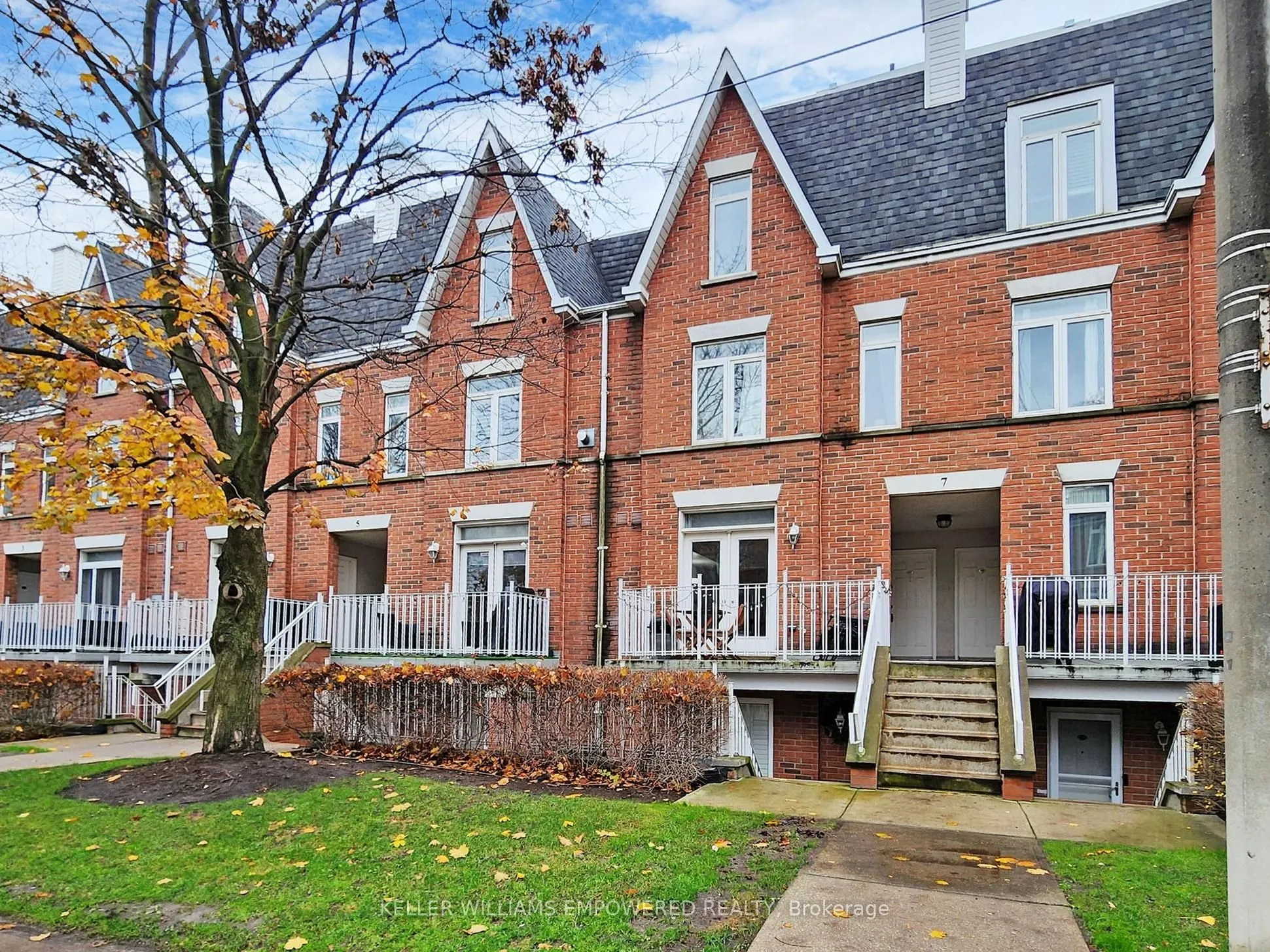7 Sudbury Street N, #701