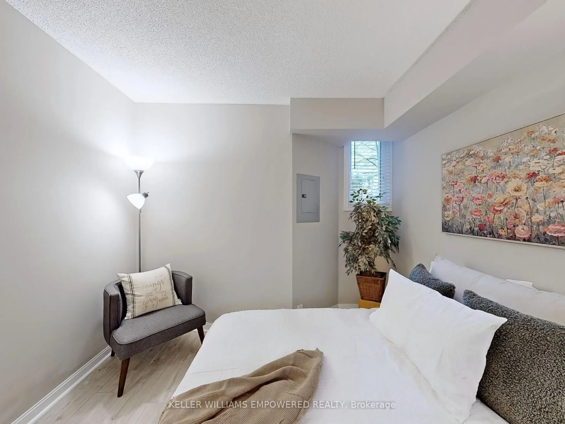 7 Sudbury Street N, #701