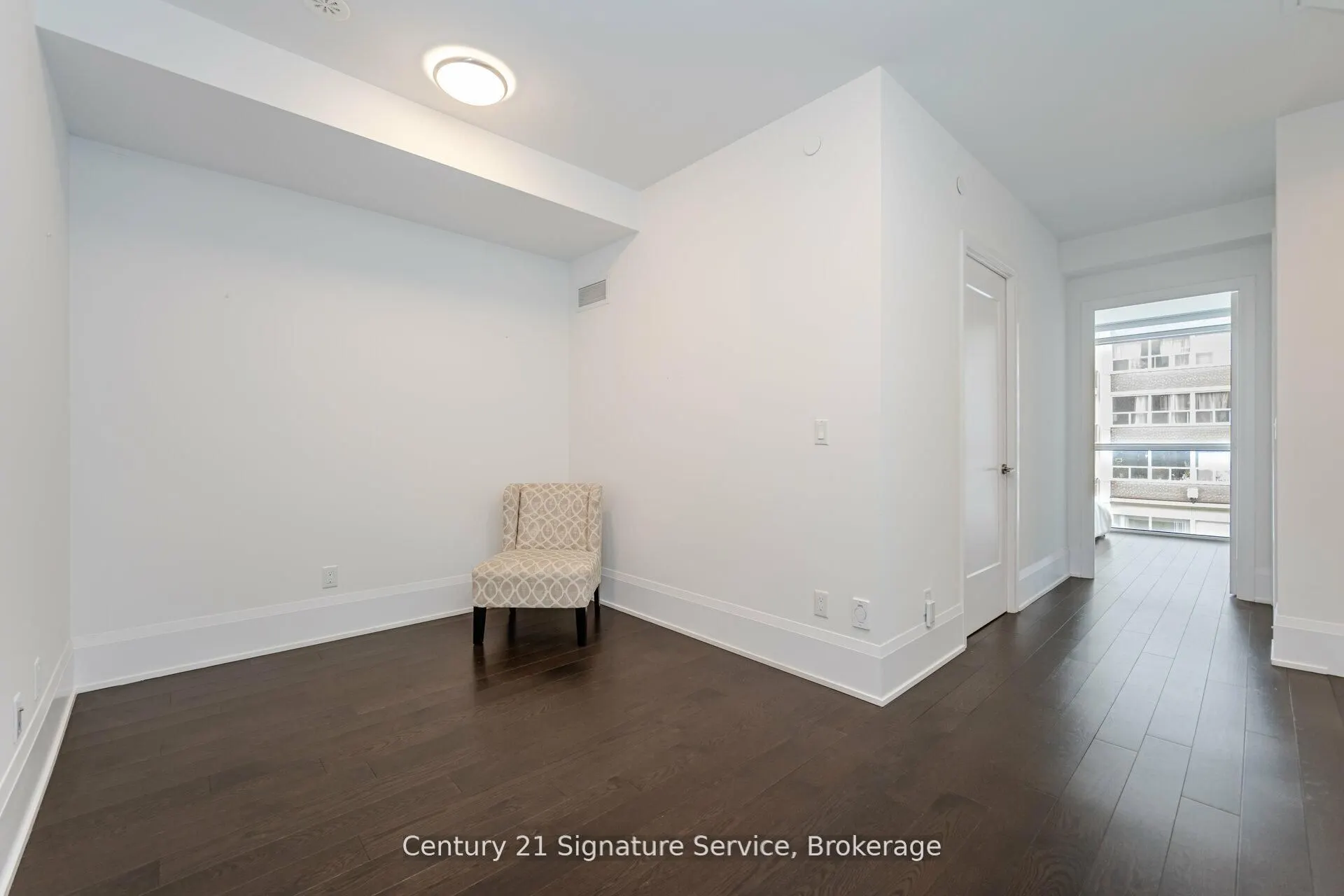 101 Erskine Avenue, #TH05