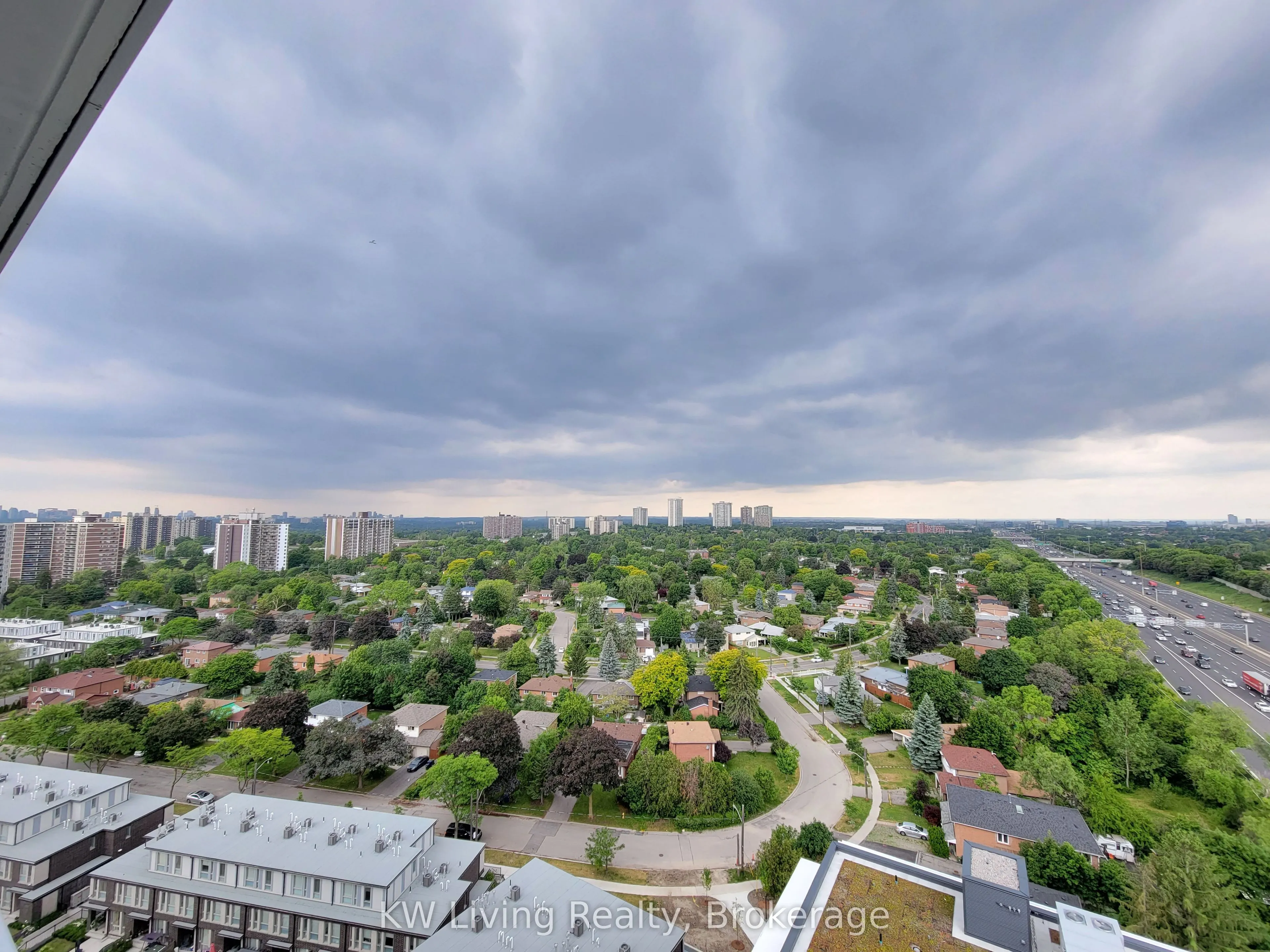 188 Fairview Mall Drive, #1805