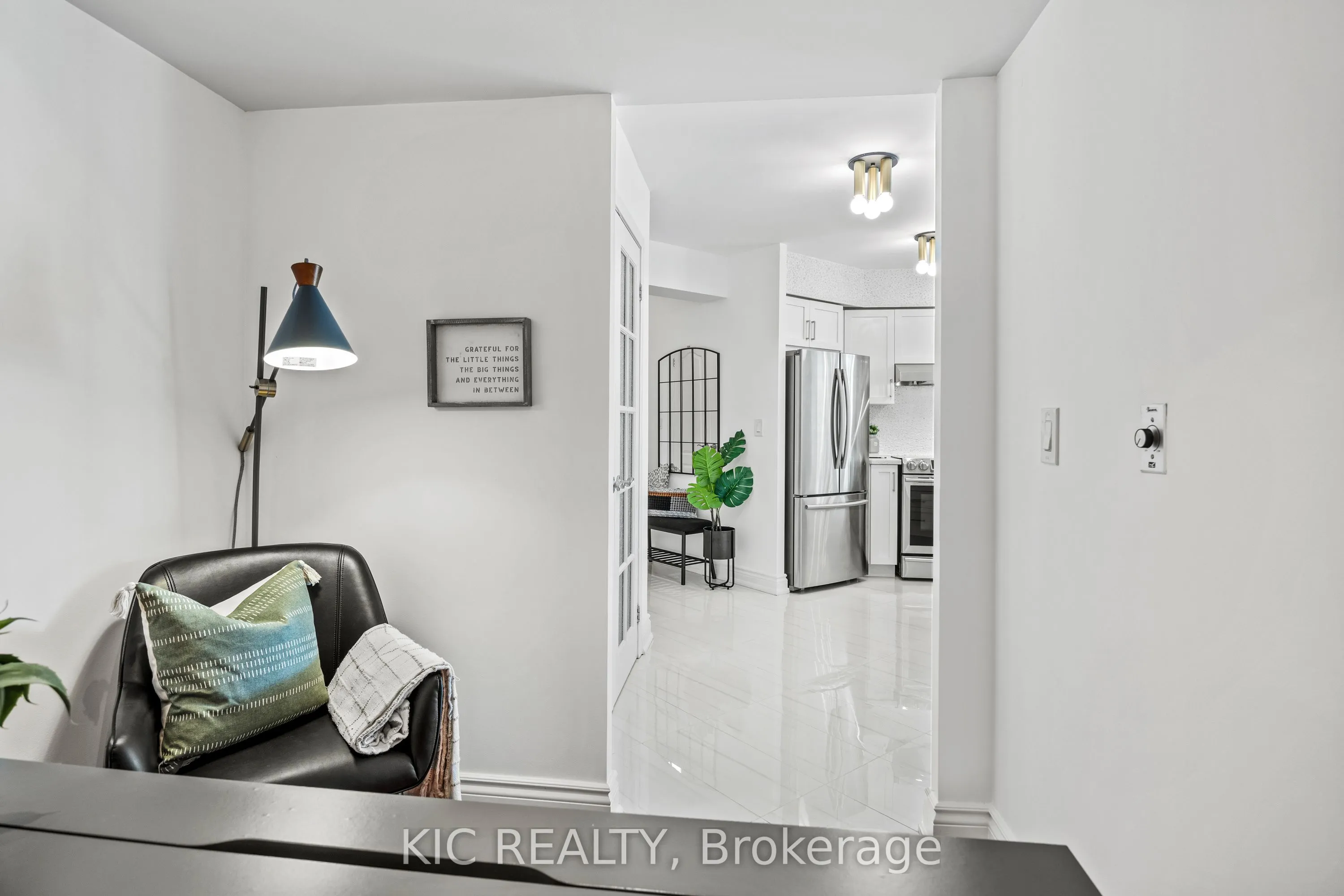 219 Fort York Boulevard, #409