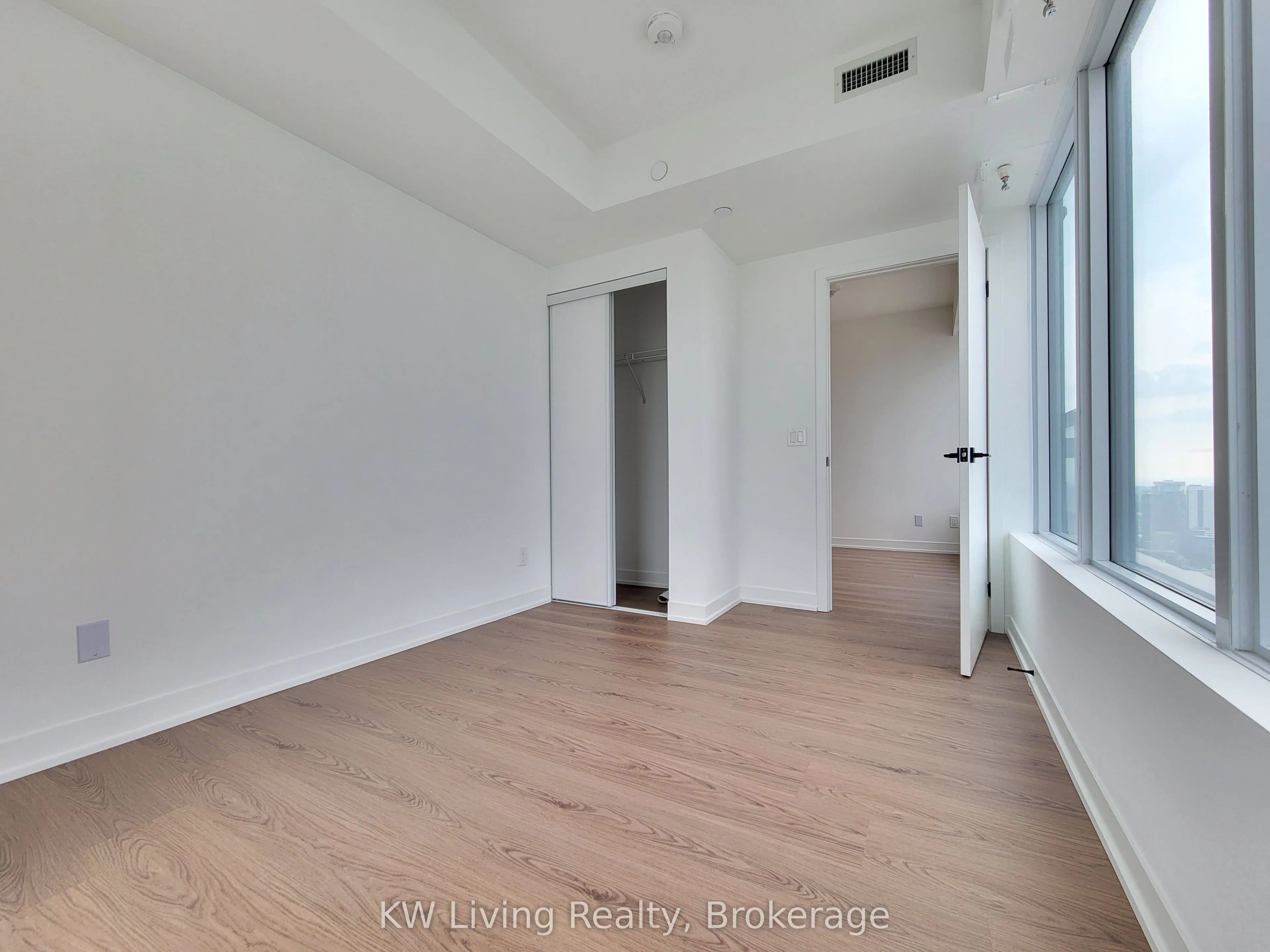 319 Jarvis Street, #4002