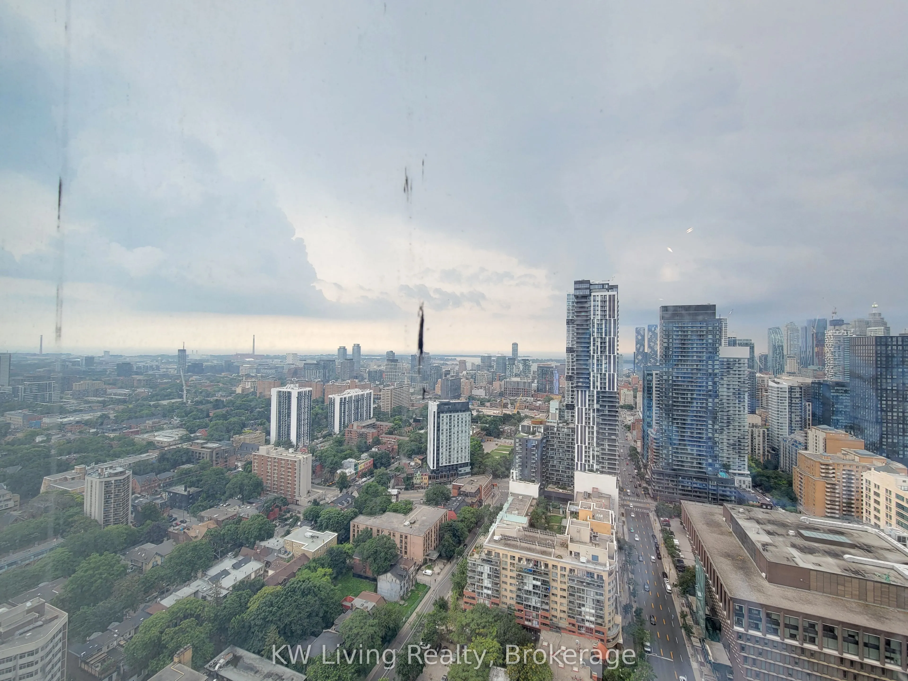 319 Jarvis Street, #4002