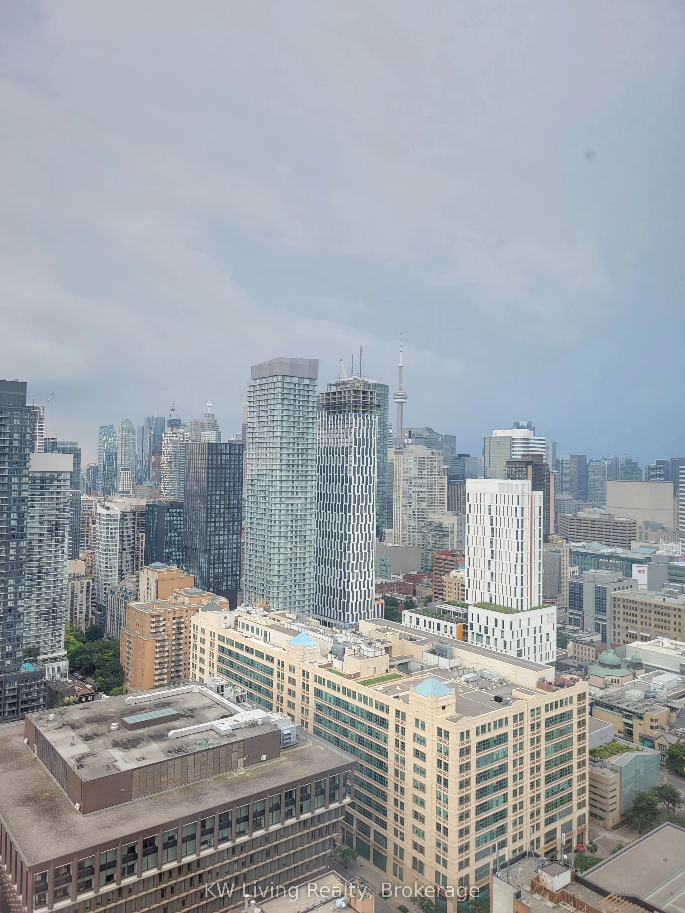 319 Jarvis Street, #4002