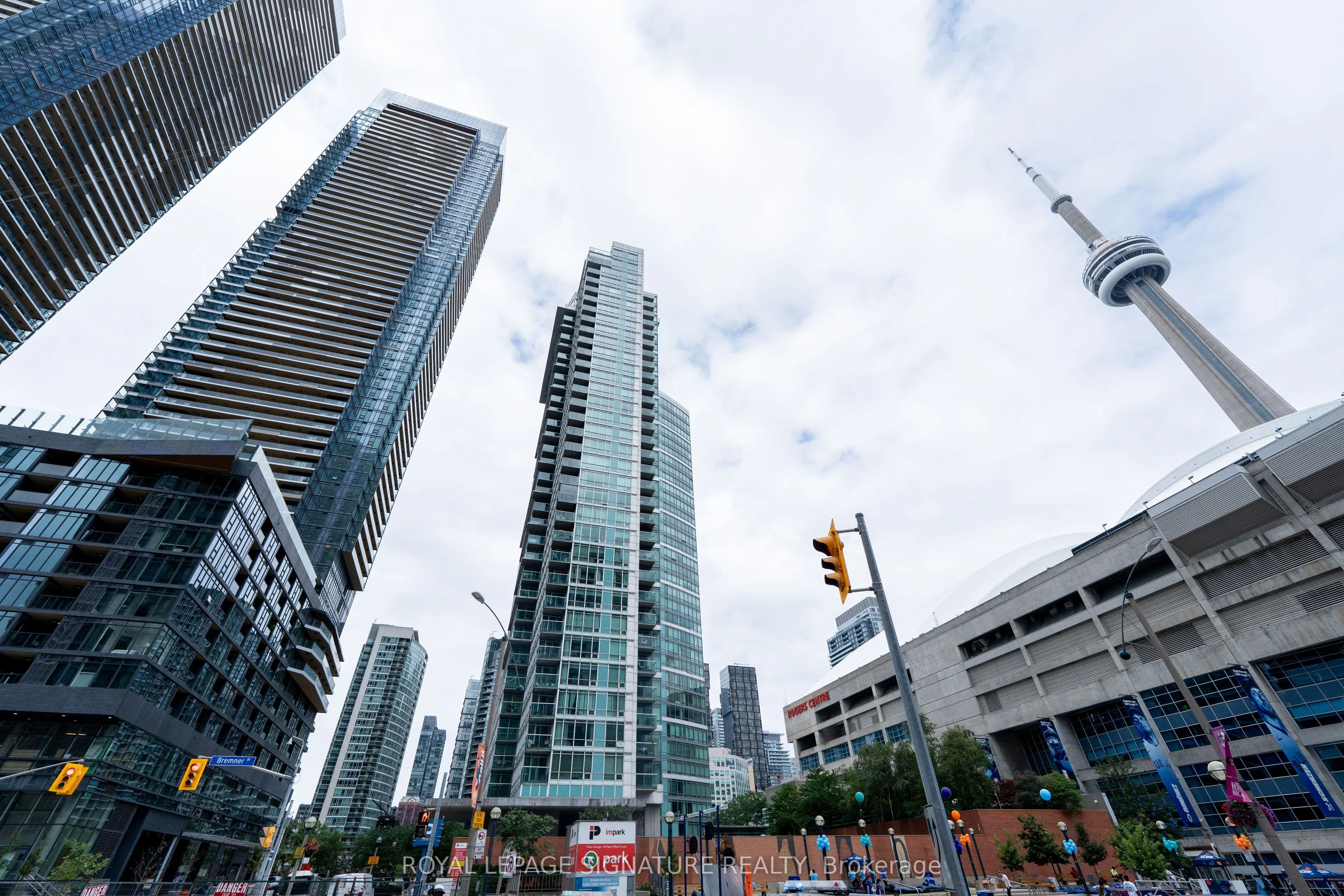 81 Navy Wharf Court, #3011