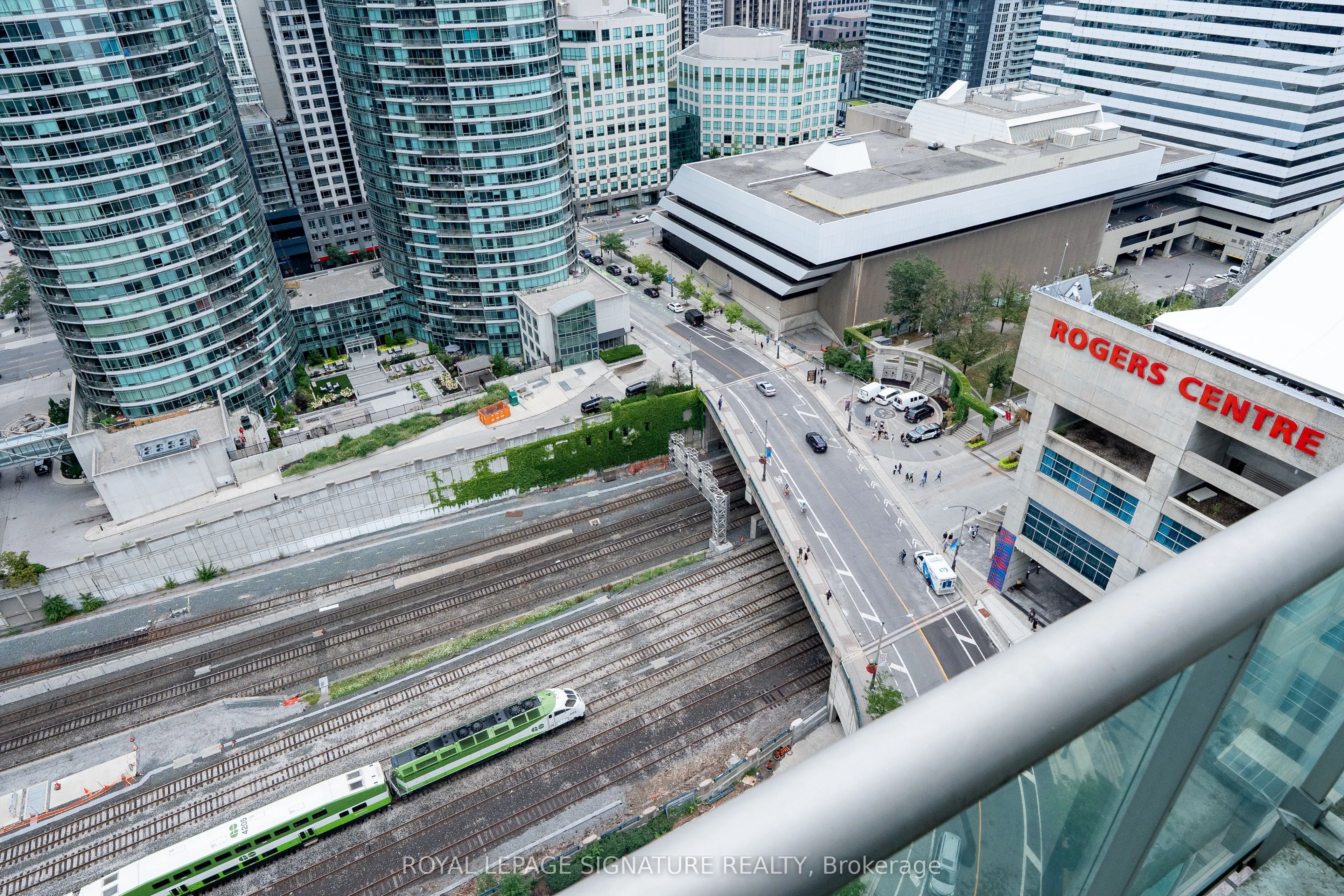81 Navy Wharf Court, #3011