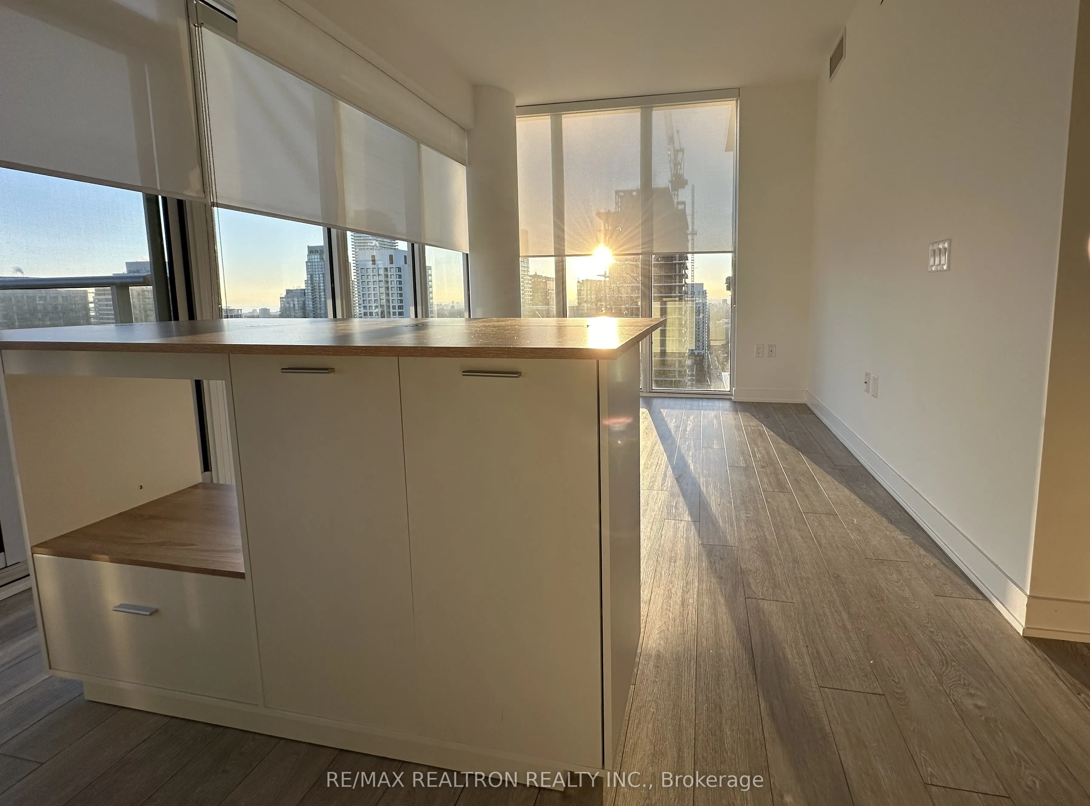195 Redpath Avenue, #Lph10