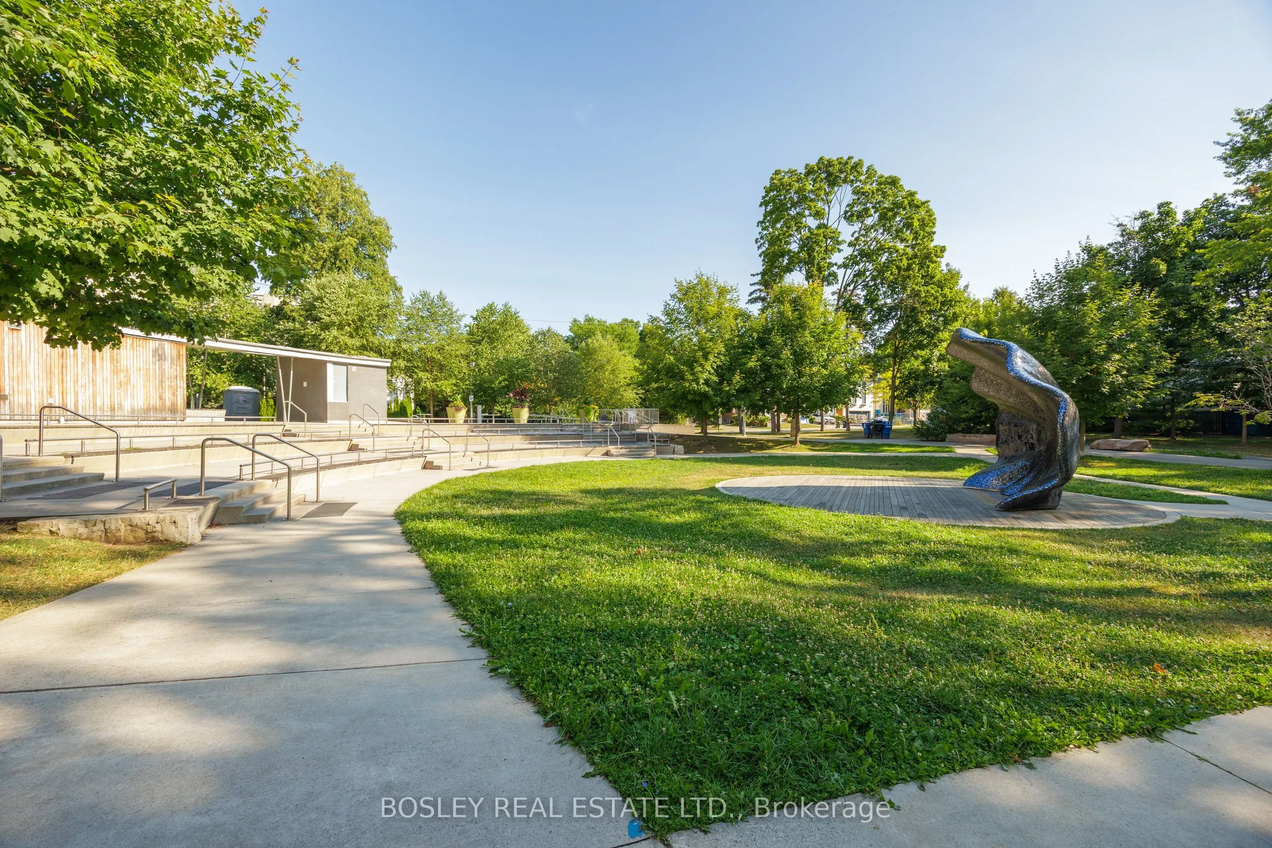 188 Doris Avenue, #703