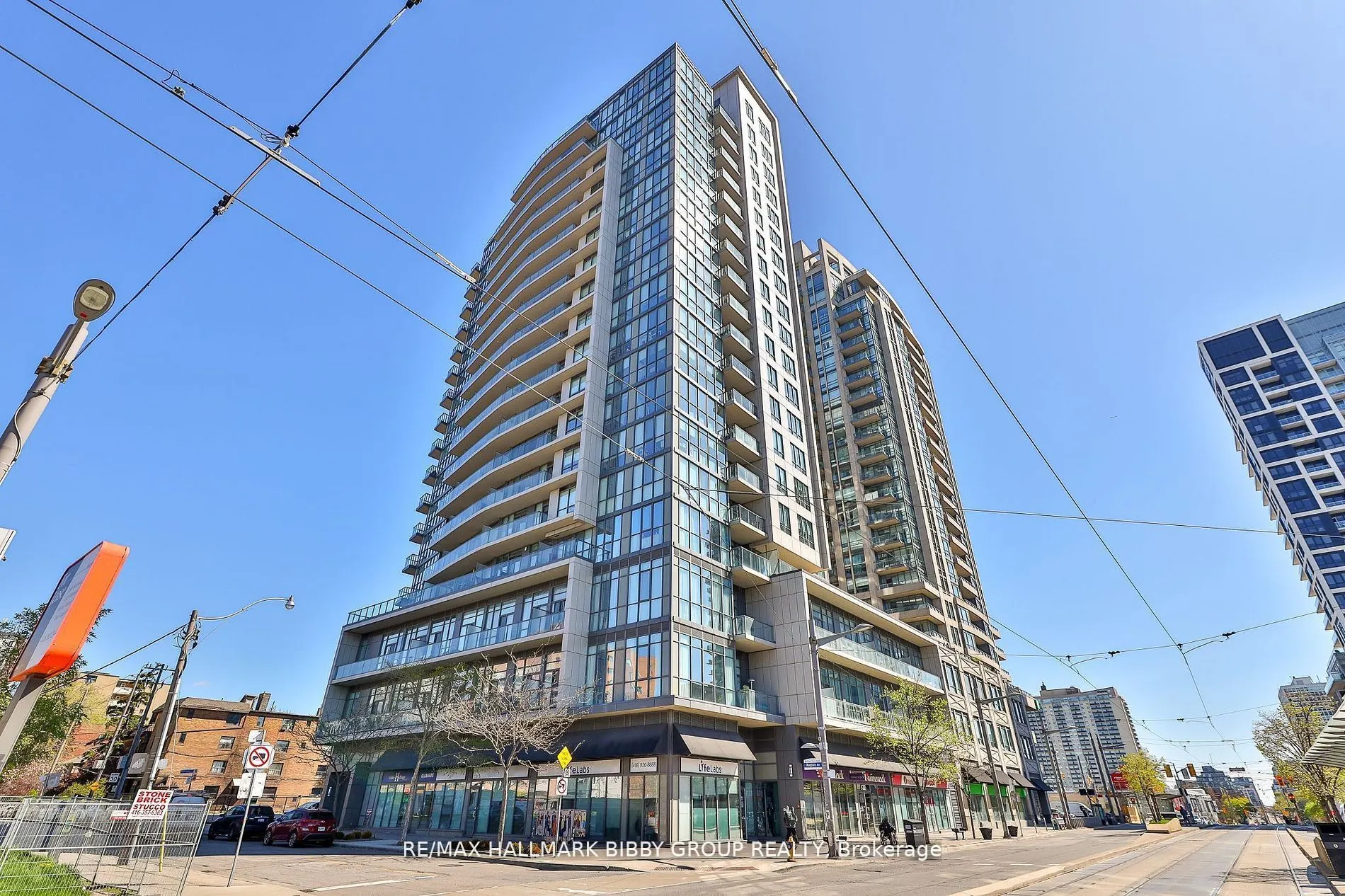 530 St Clair Avenue W, #PH06