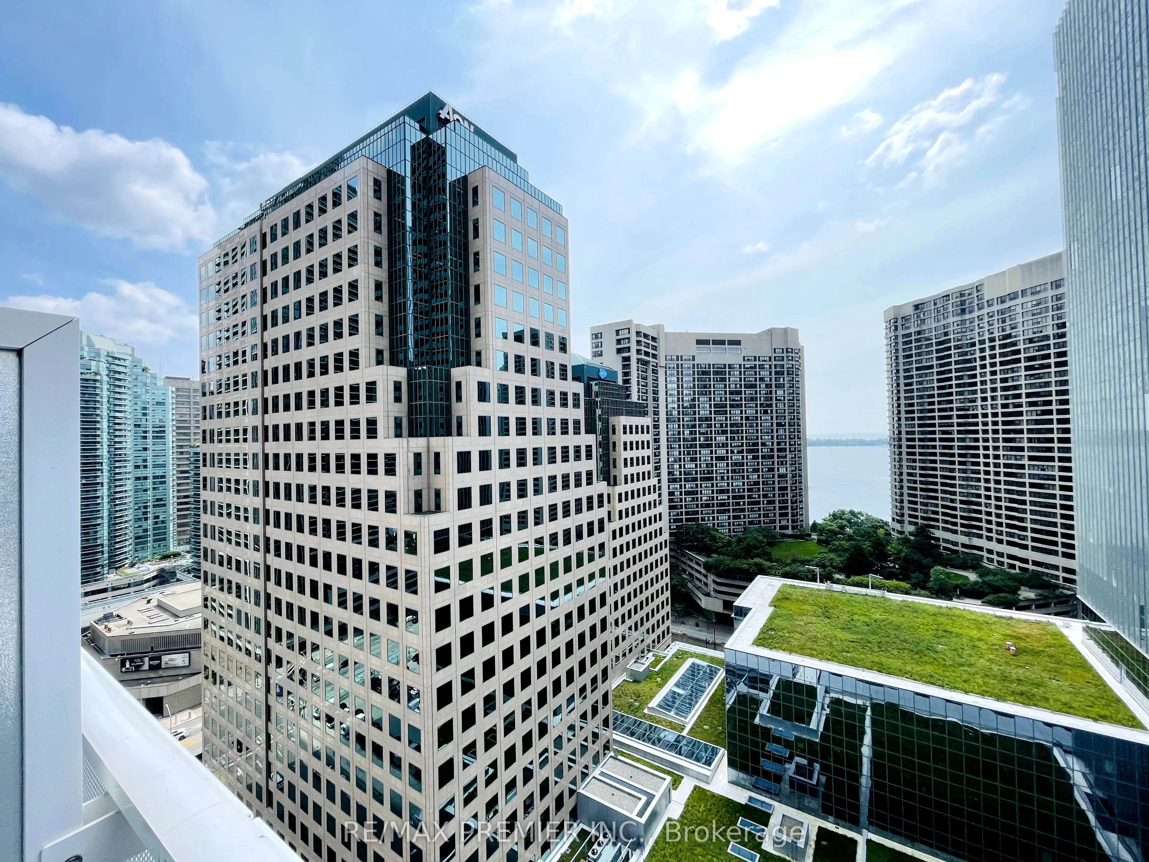 88 Harbour Street, #2008