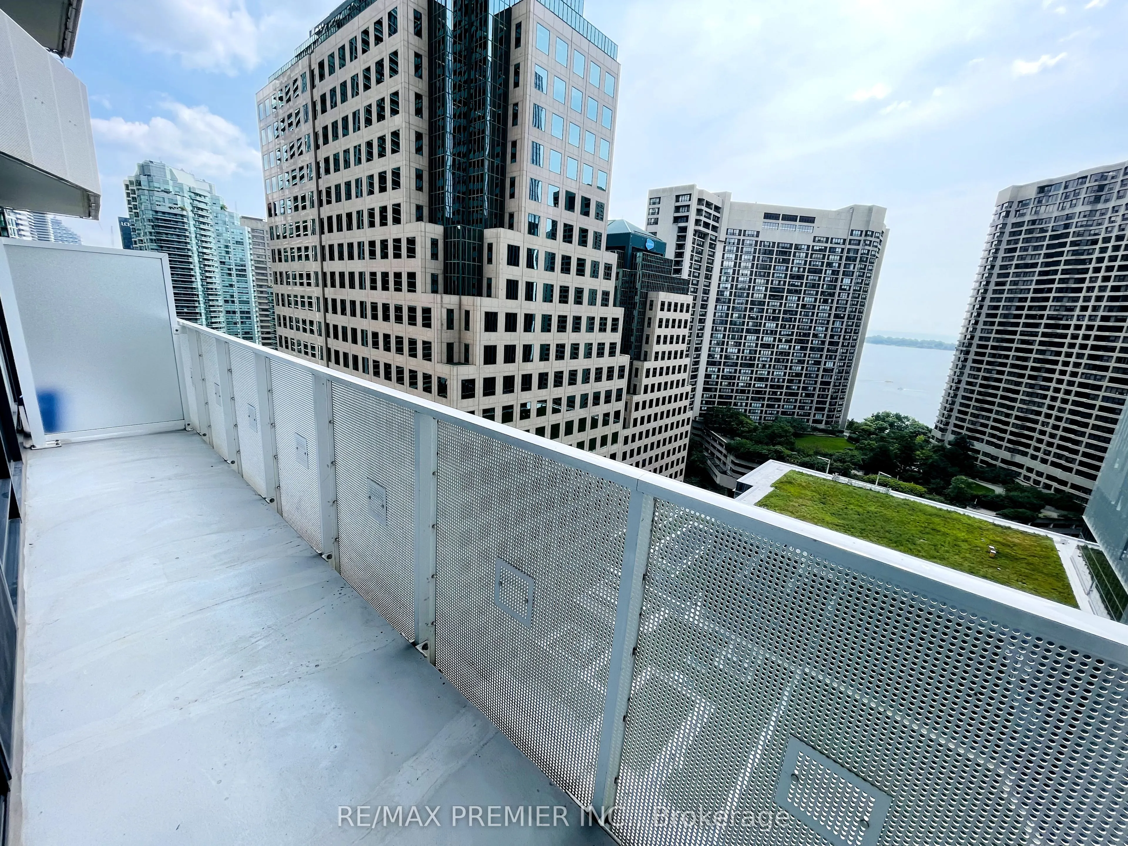 88 Harbour Street, #2008