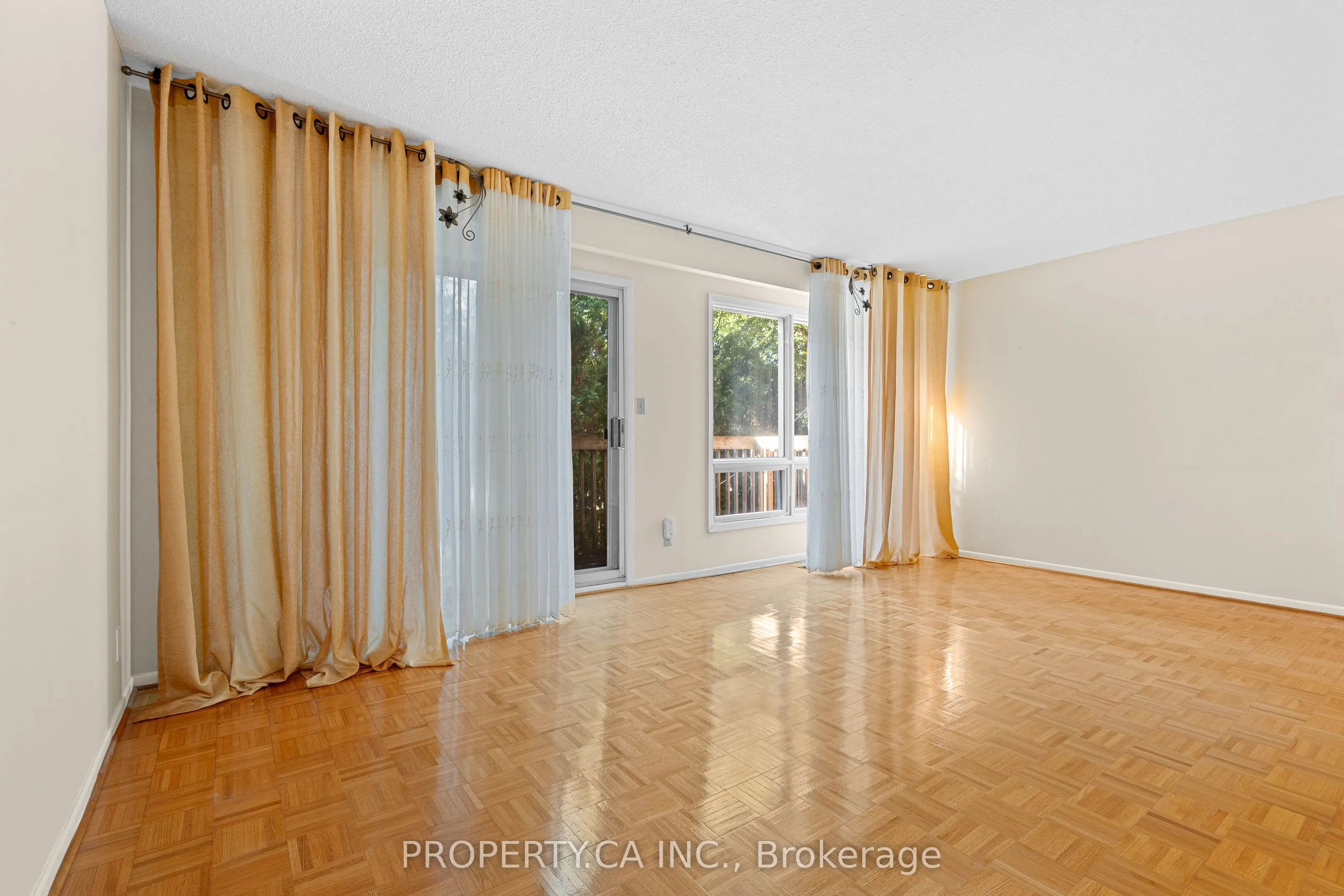 37 Black Hawk Way, #37