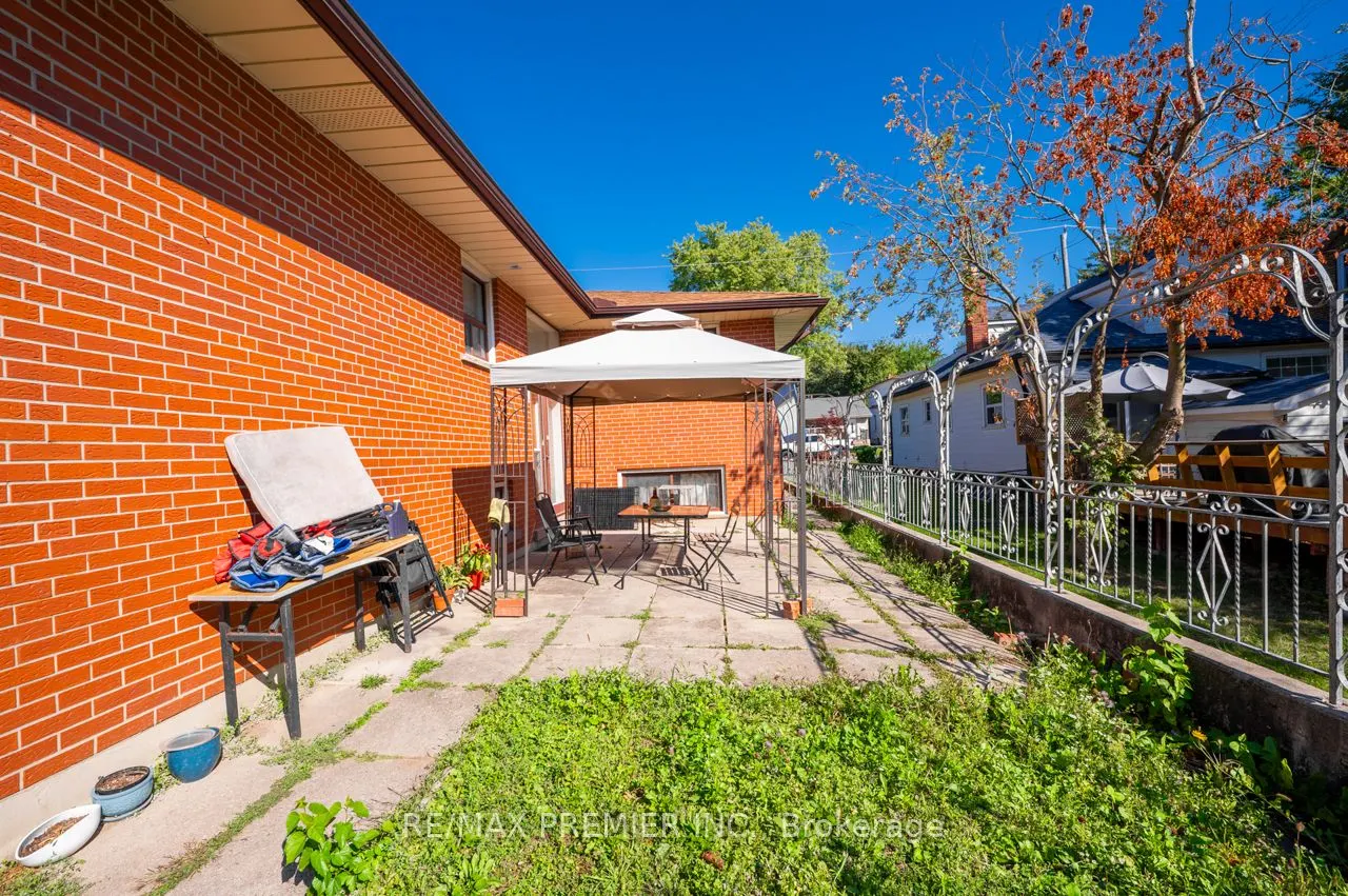 37 Patricia Avenue