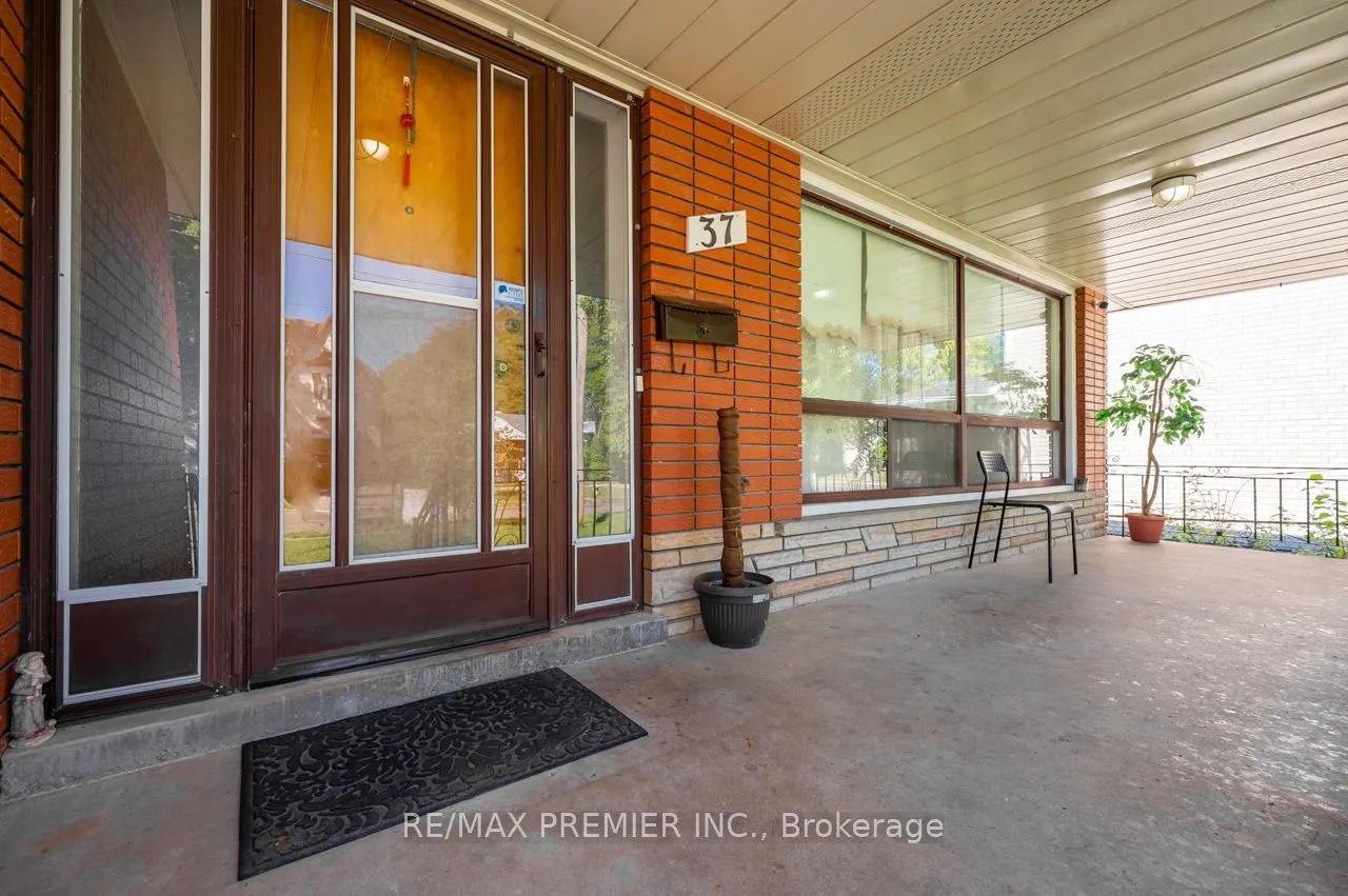 37 Patricia Avenue