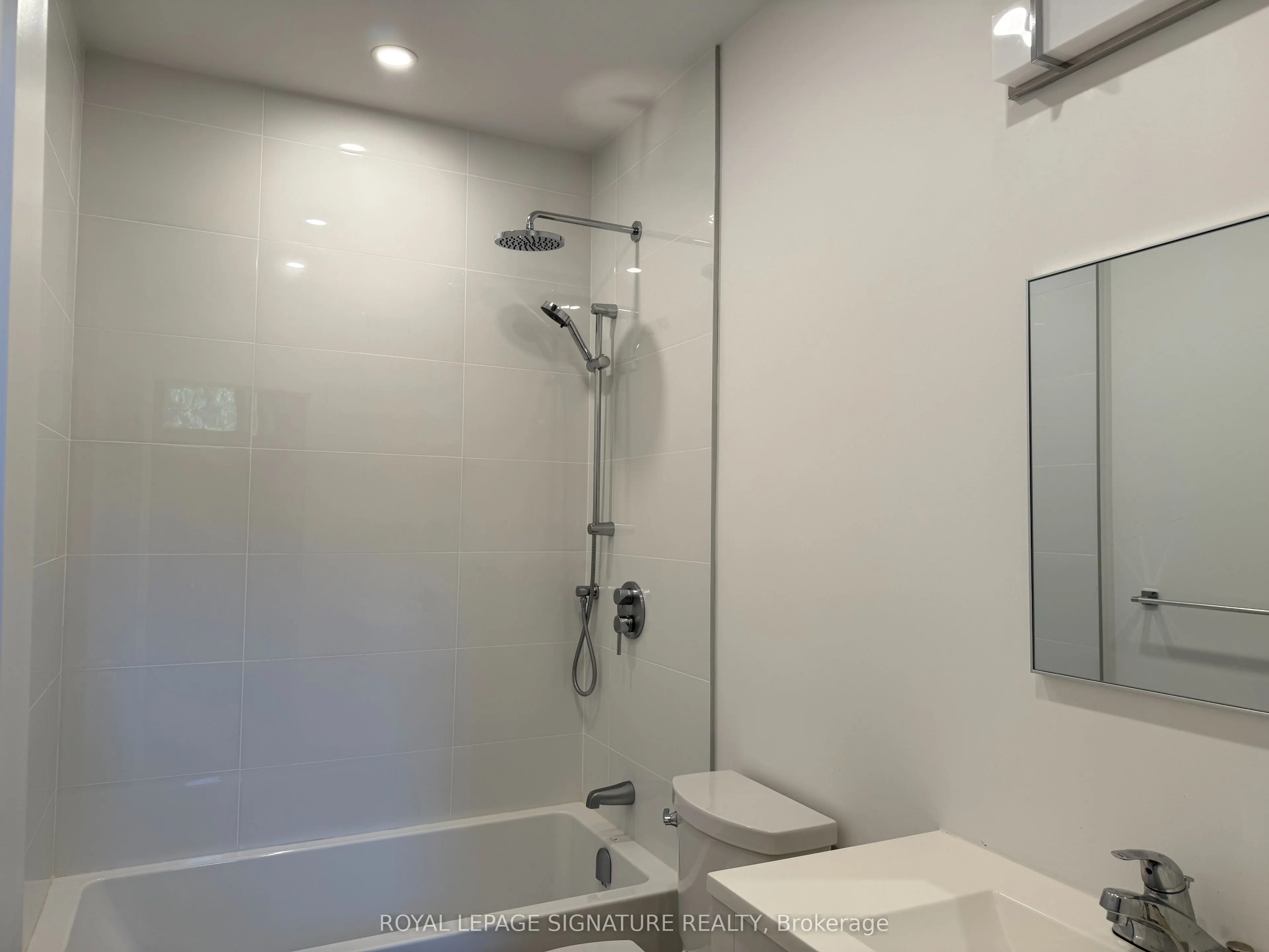 3 Heydon Park Road, #Basement