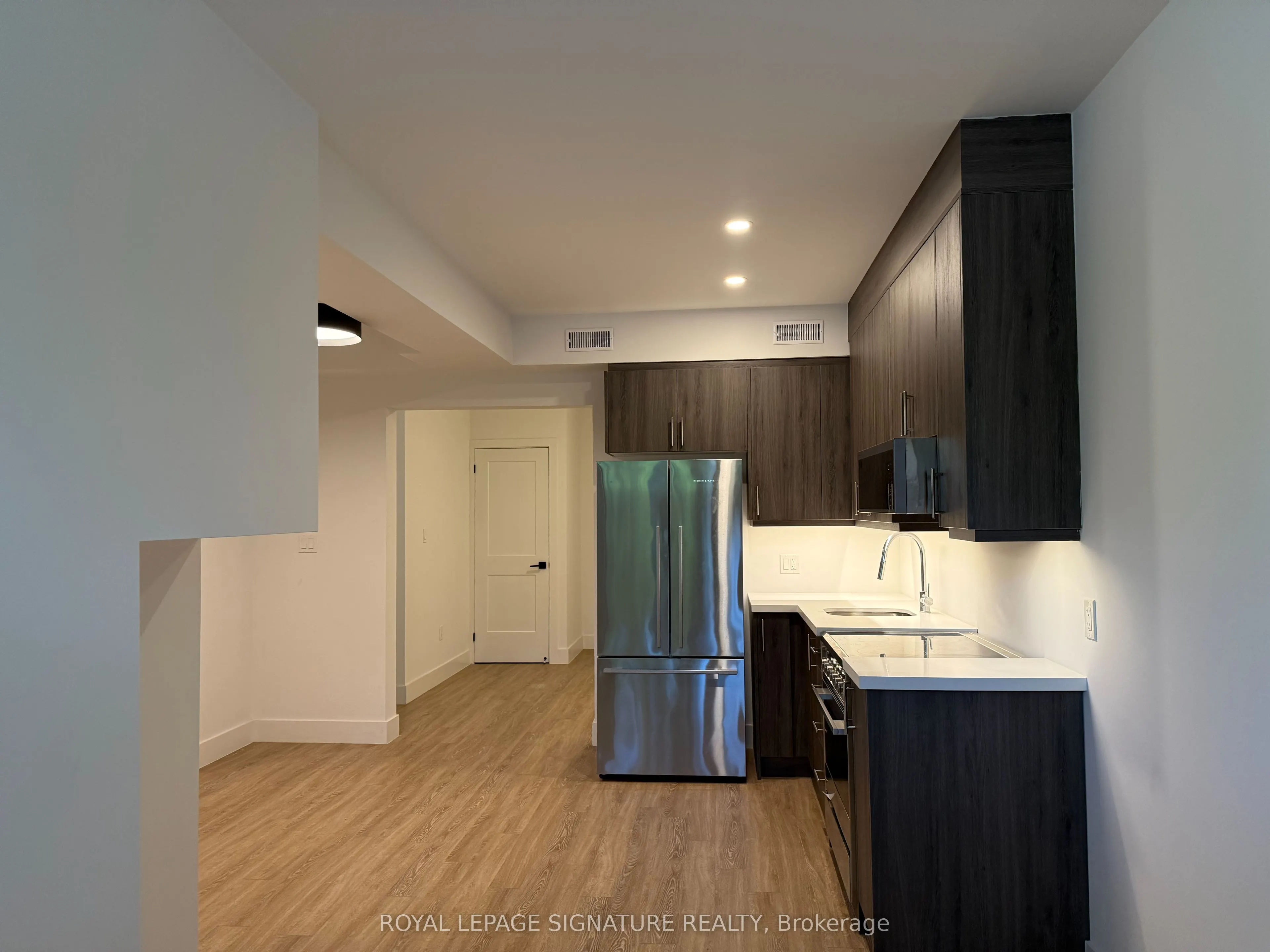3 Heydon Park Road, #Basement