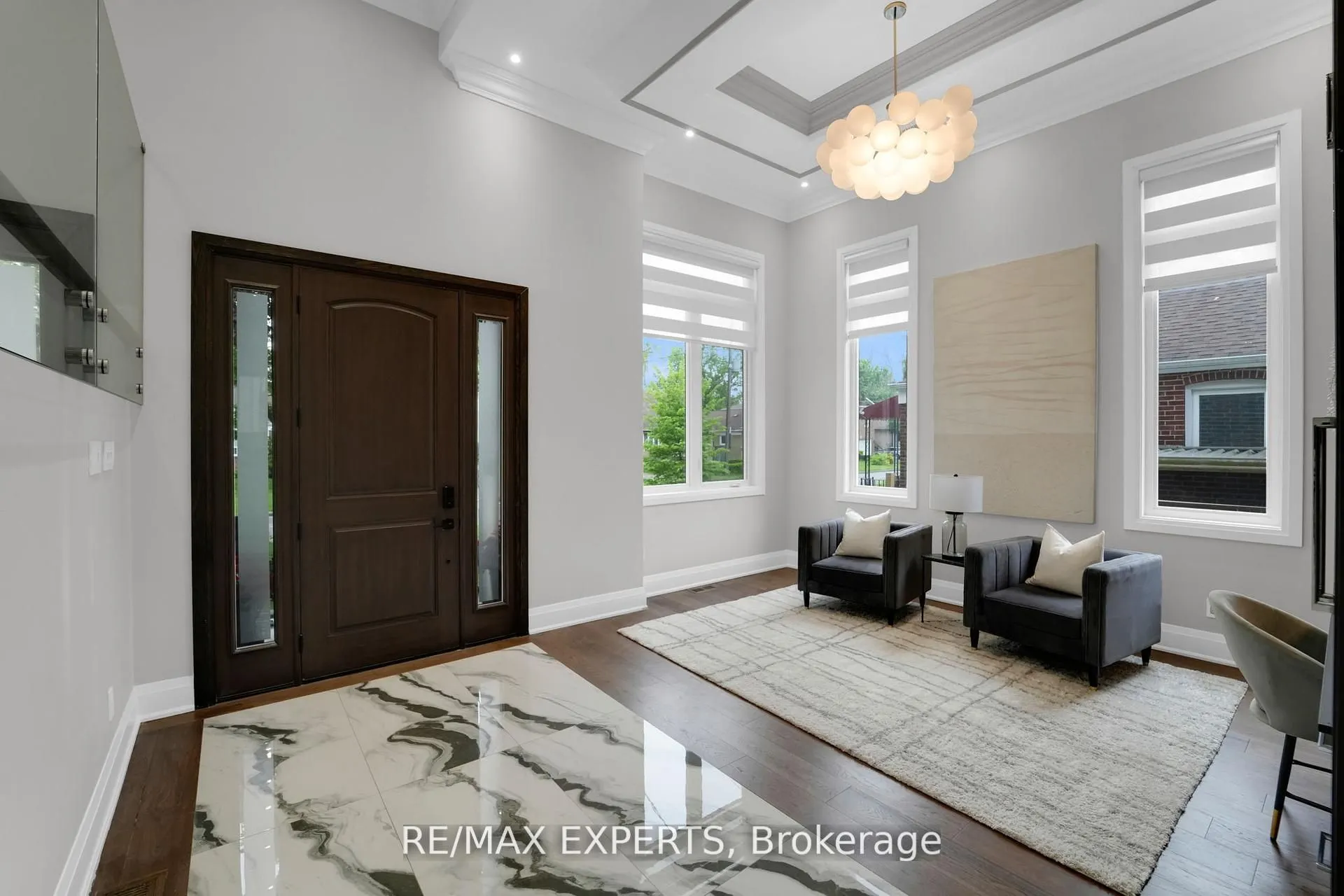 92 Churchill Avenue