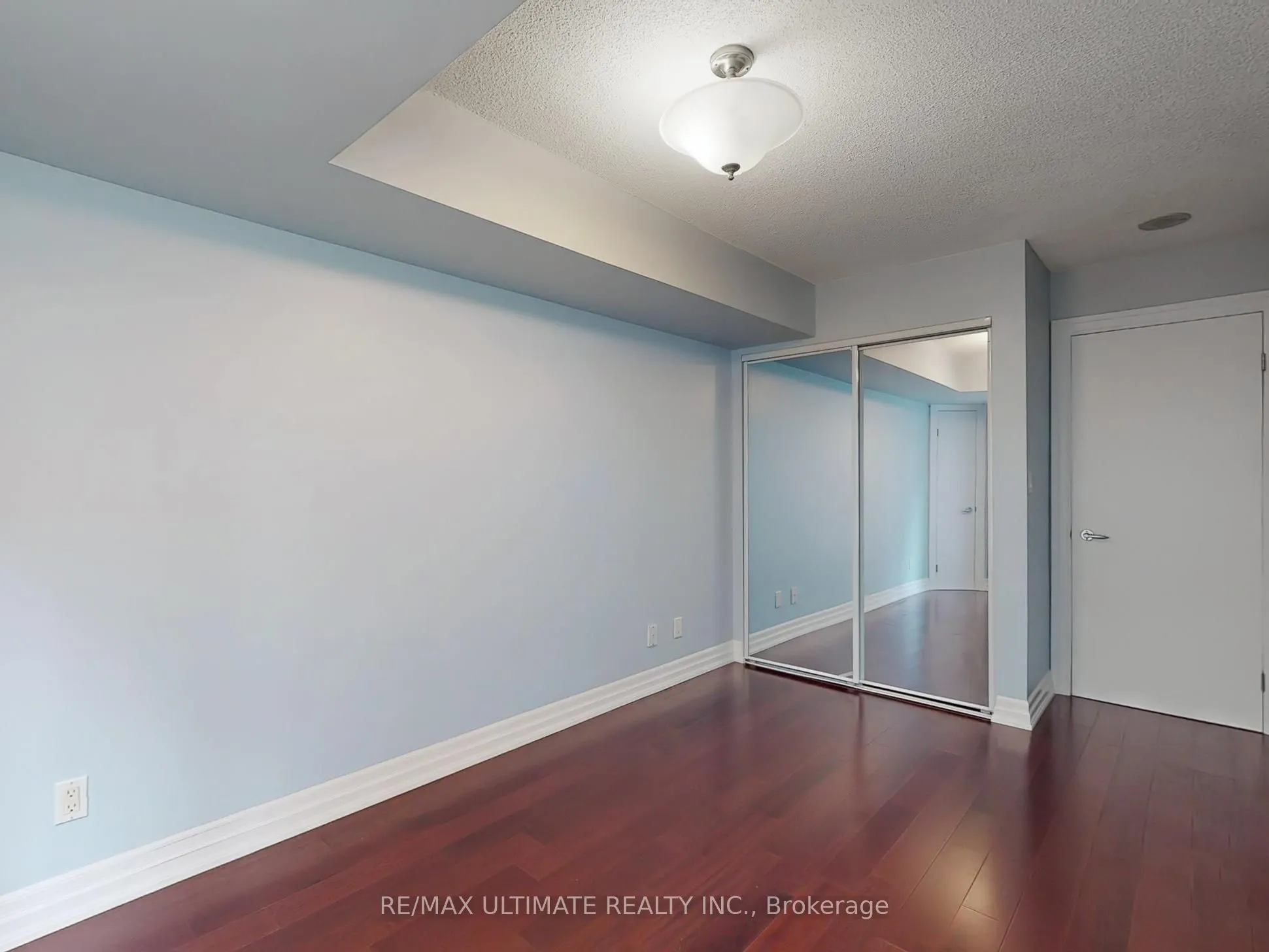 300 Bloor Street E
