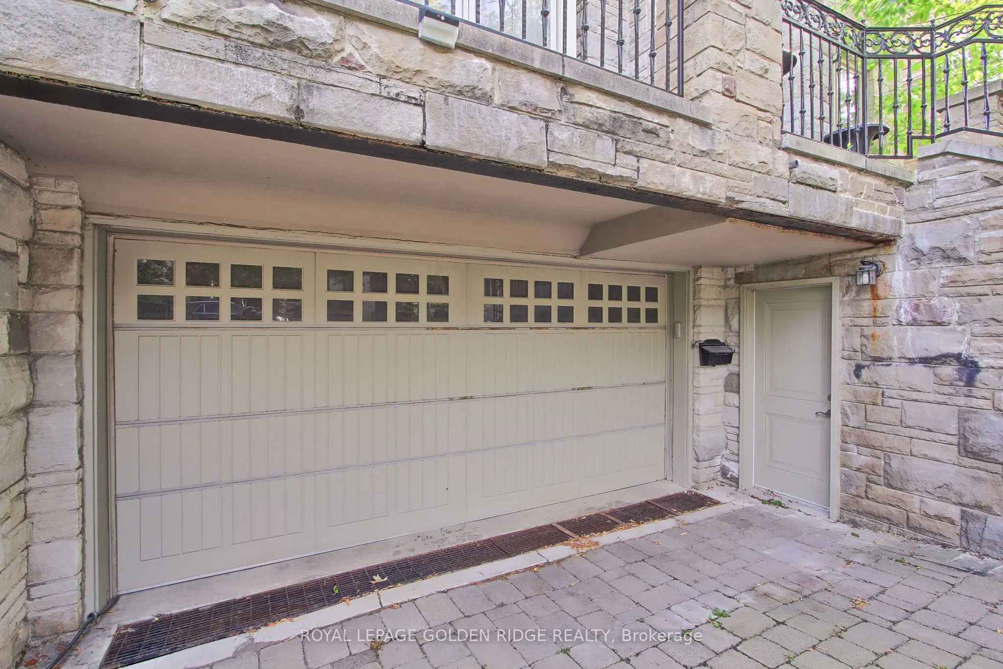 99 Bannockburn Avenue