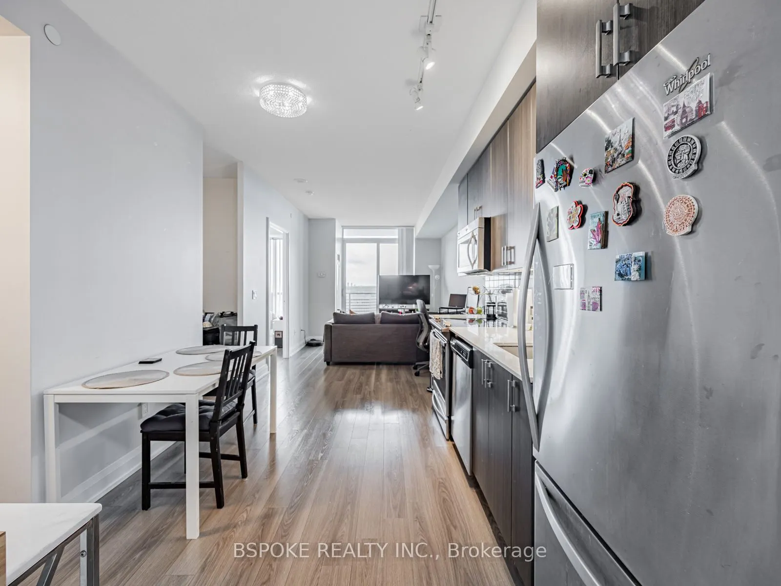 18 Graydon Hall Drive, #1701
