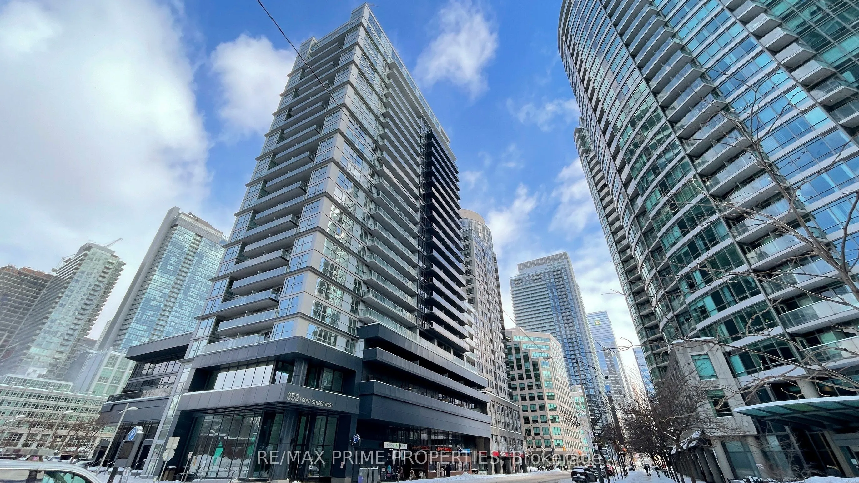 352 Front Street W, #1116