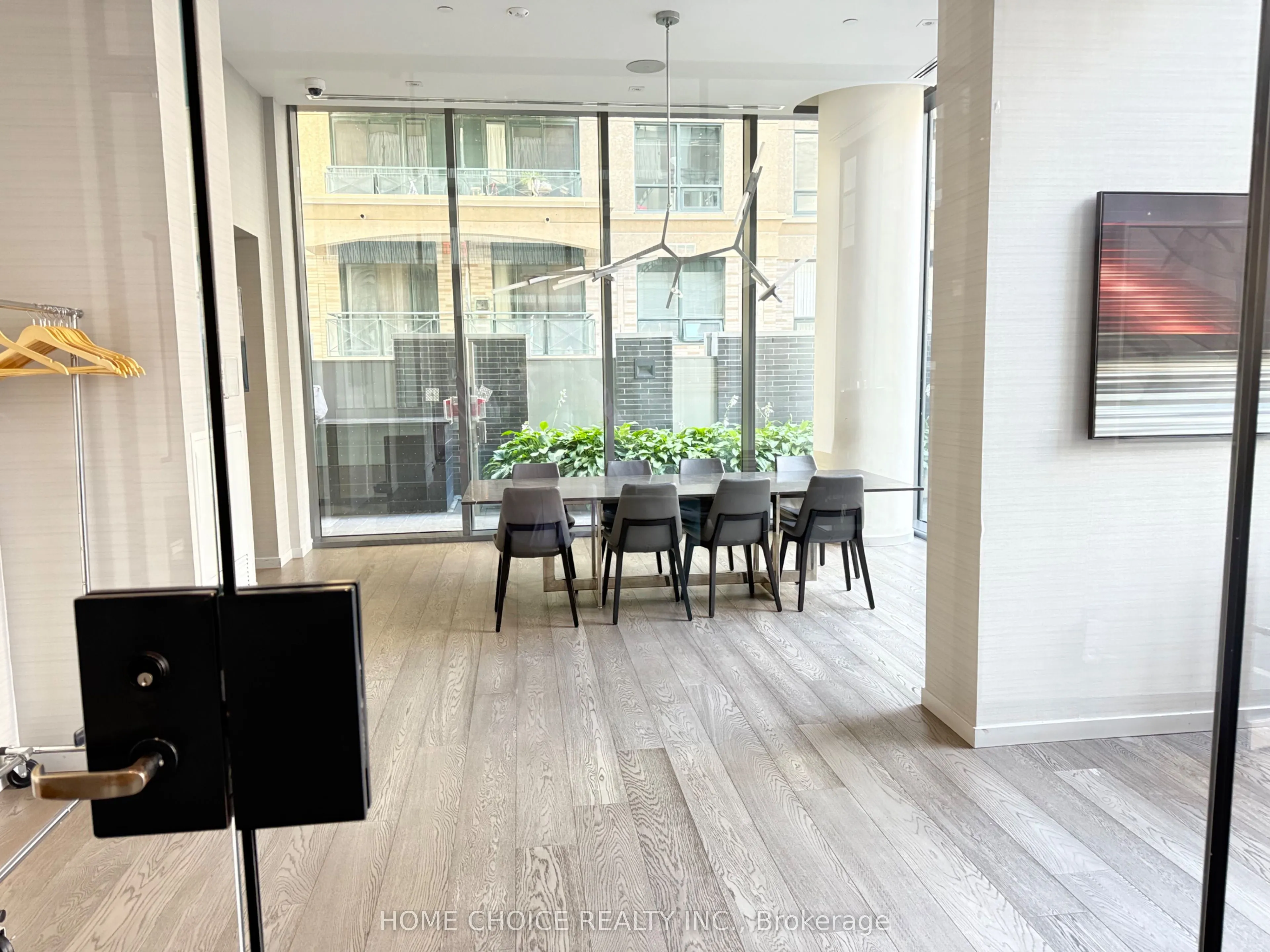 42 Charles Street E, #1405
