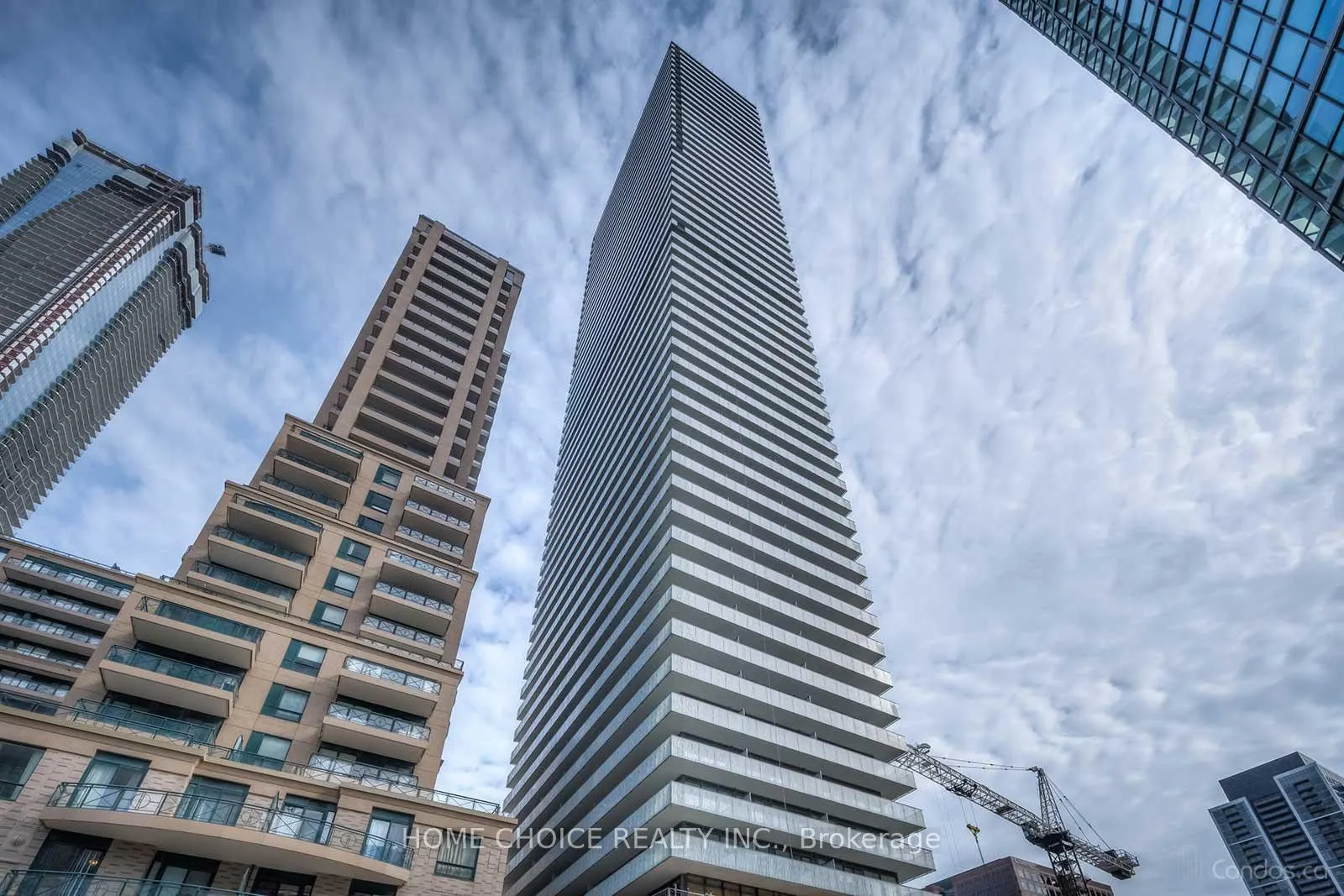 42 Charles Street E, #1405