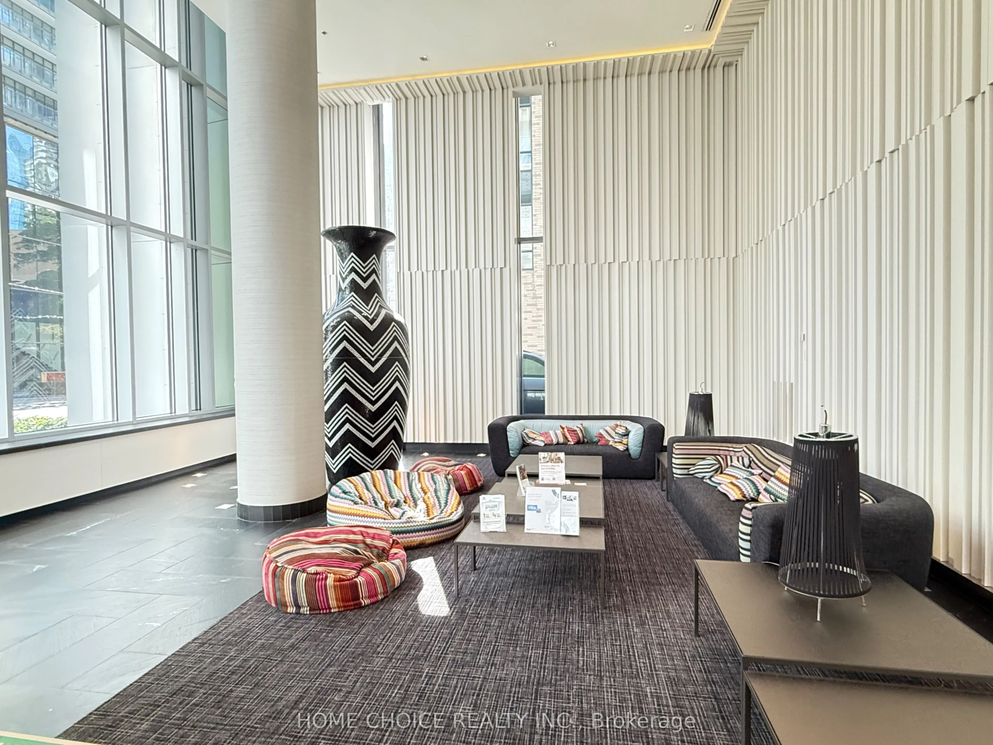 42 Charles Street E, #1405